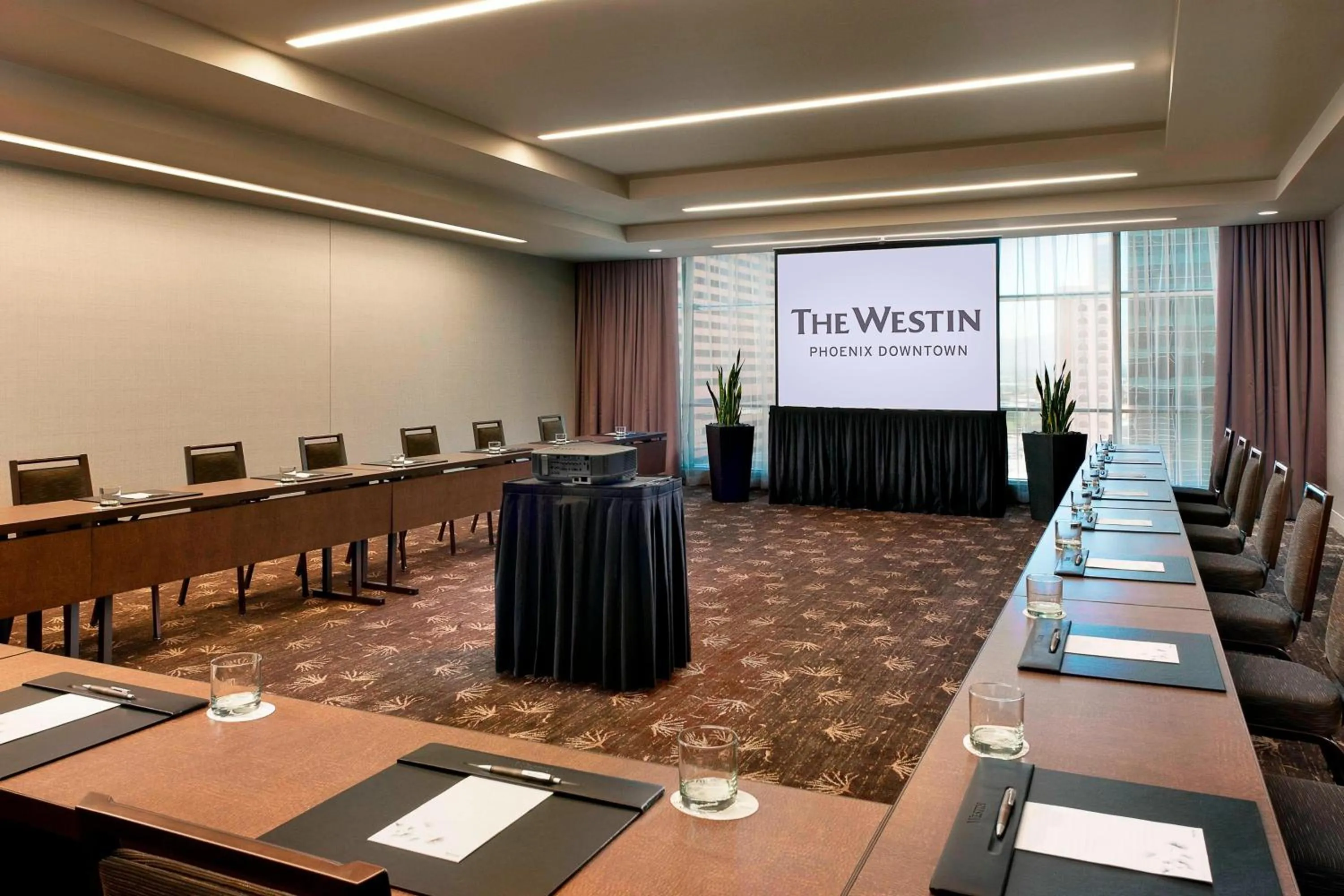 Meeting/conference room in The Westin Phoenix Downtown