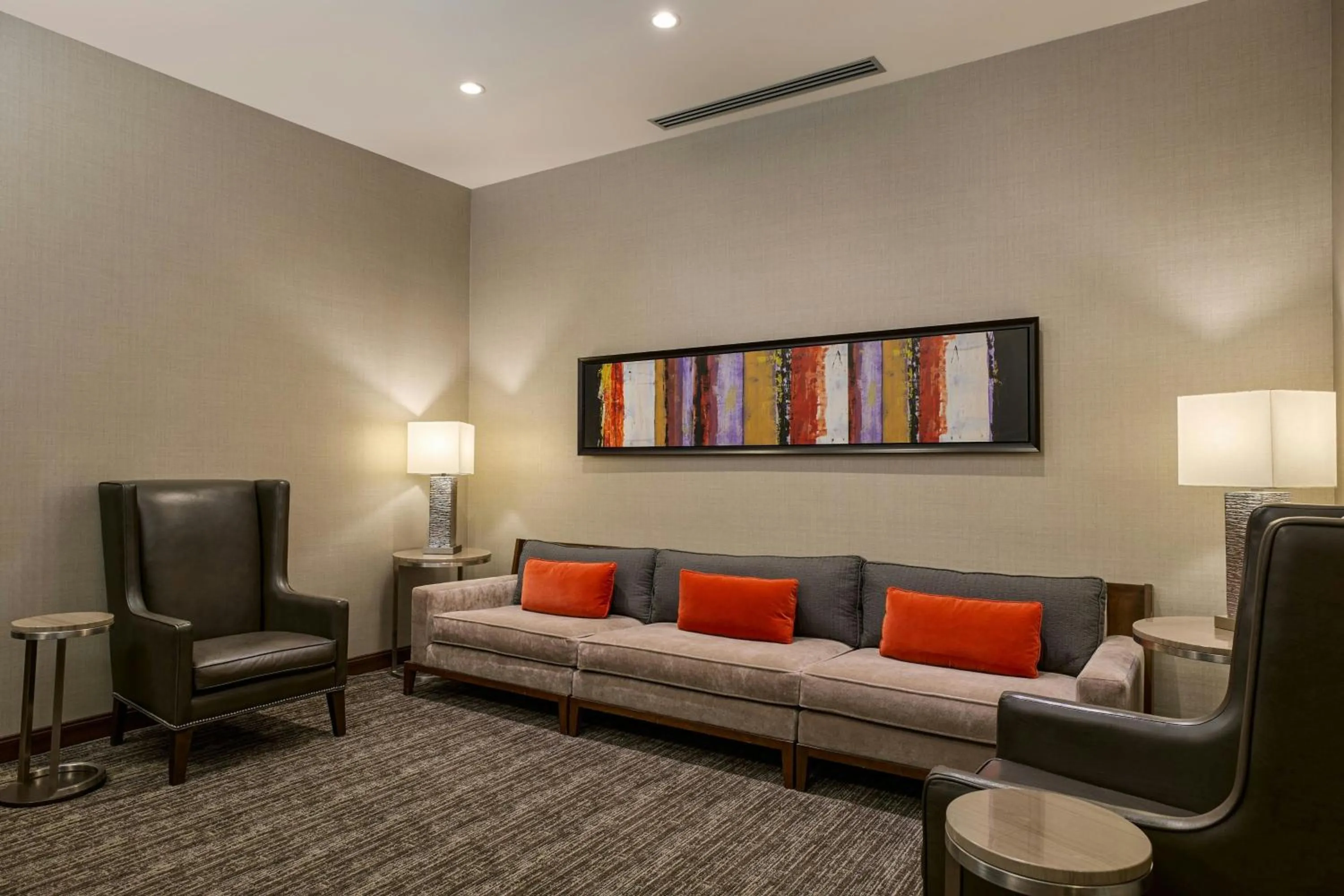 Lounge or bar in The Westin Phoenix Downtown