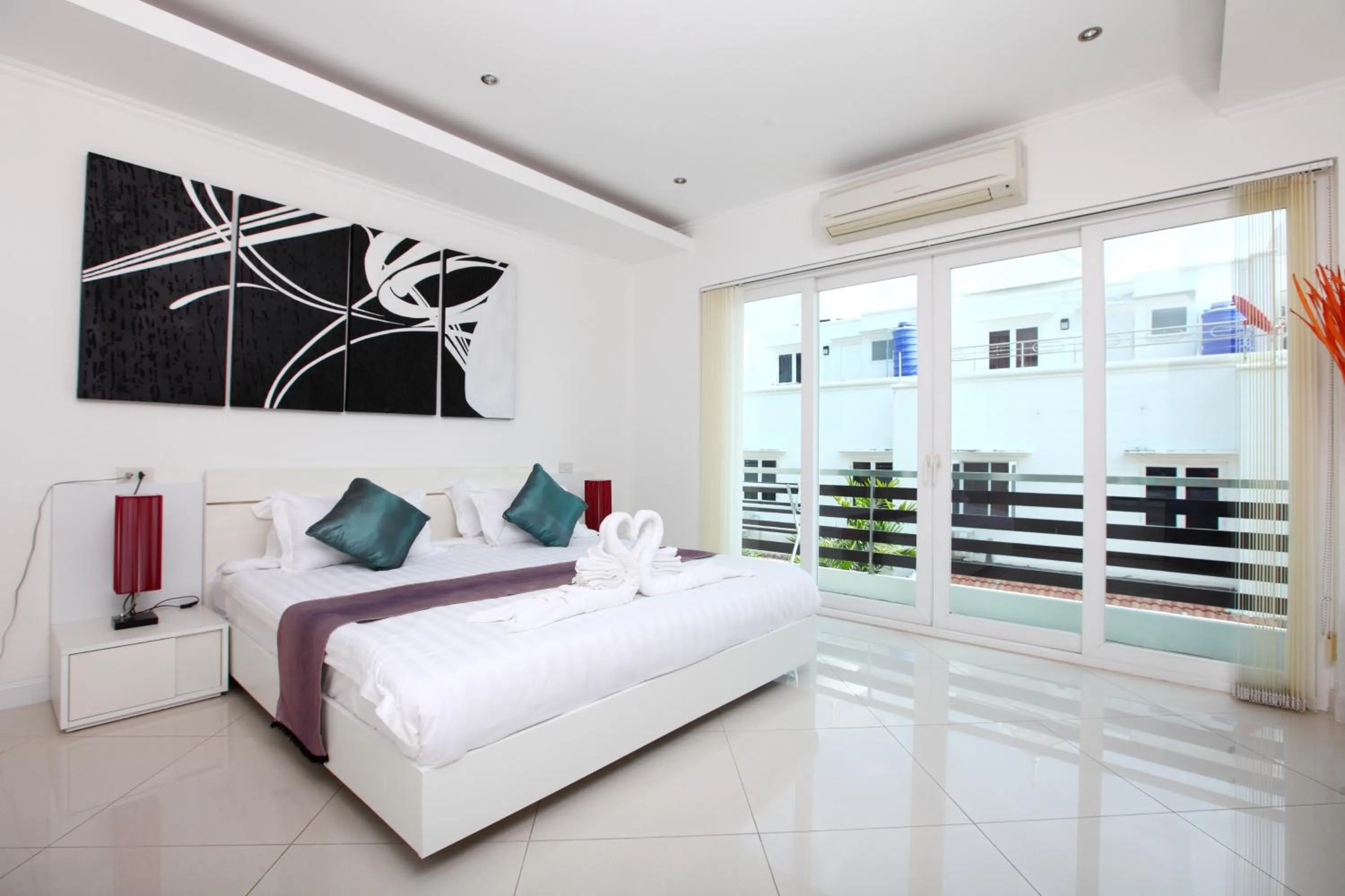 Bedroom in Wongamat Pool Villas By Pattaya Sunny Rentals