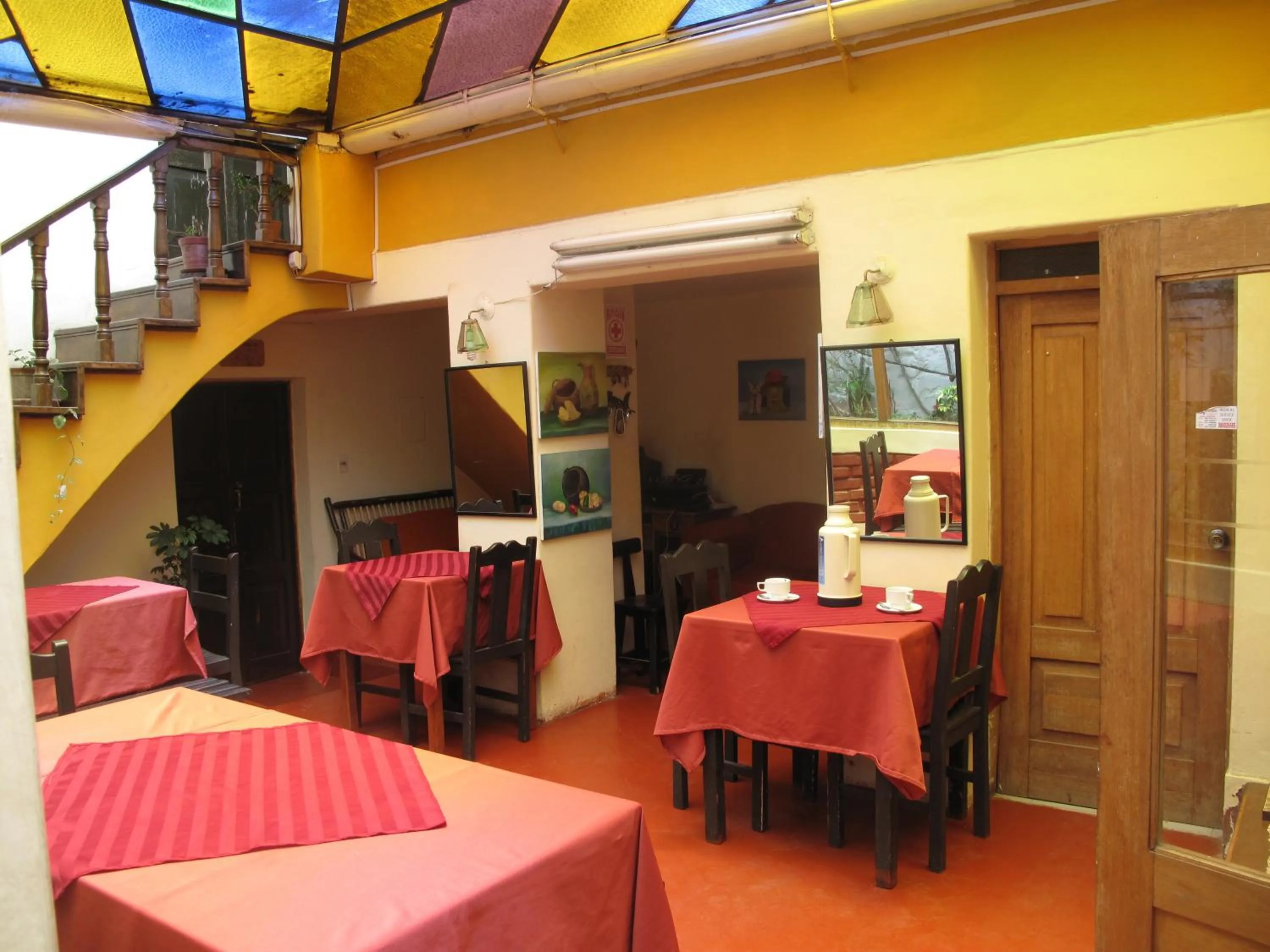 Restaurant/places to eat in Casa de Mama Cusco 2-The Ecohouse