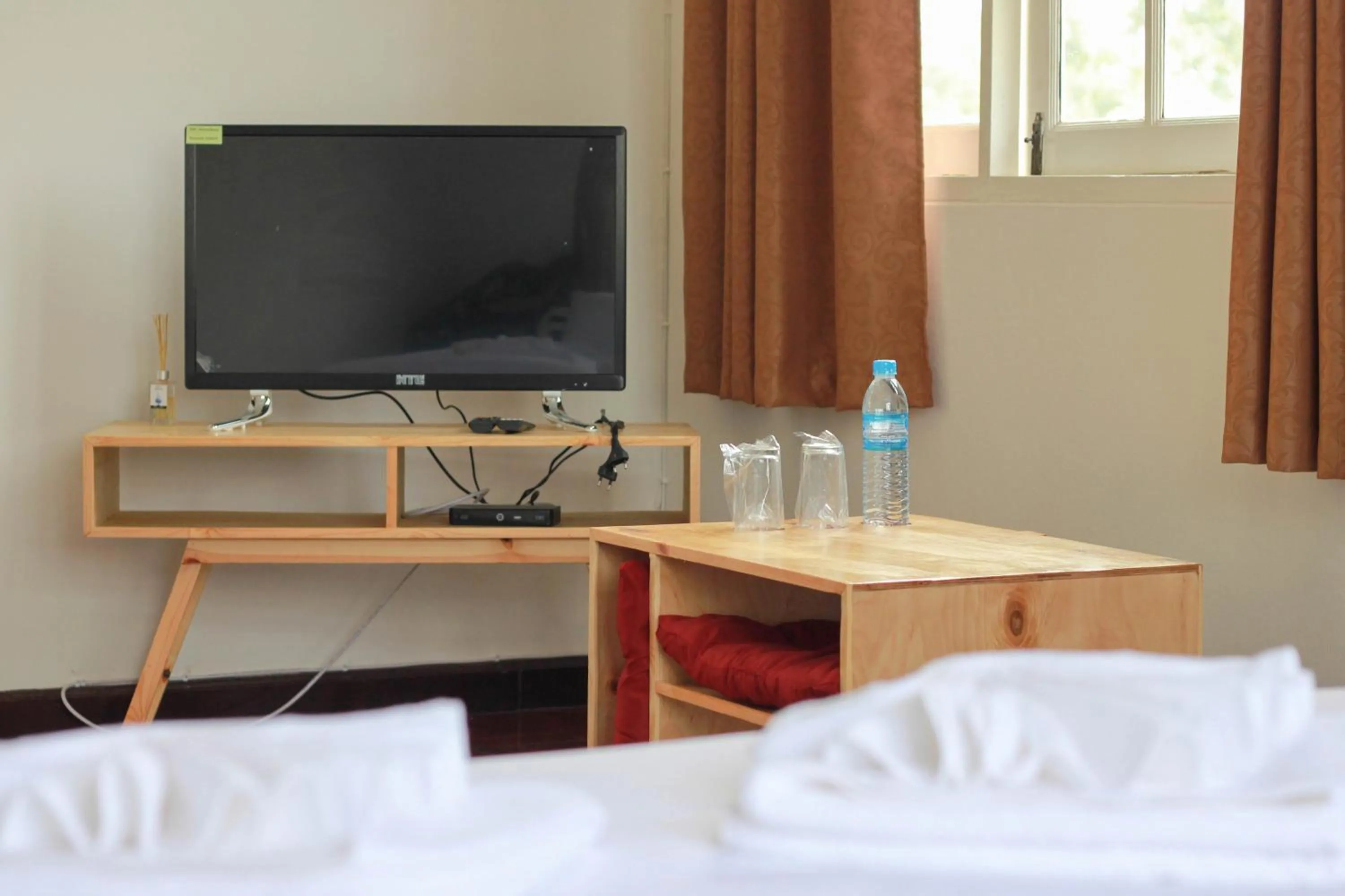 Bed in HOME@HOSTEL KANCHANABURI