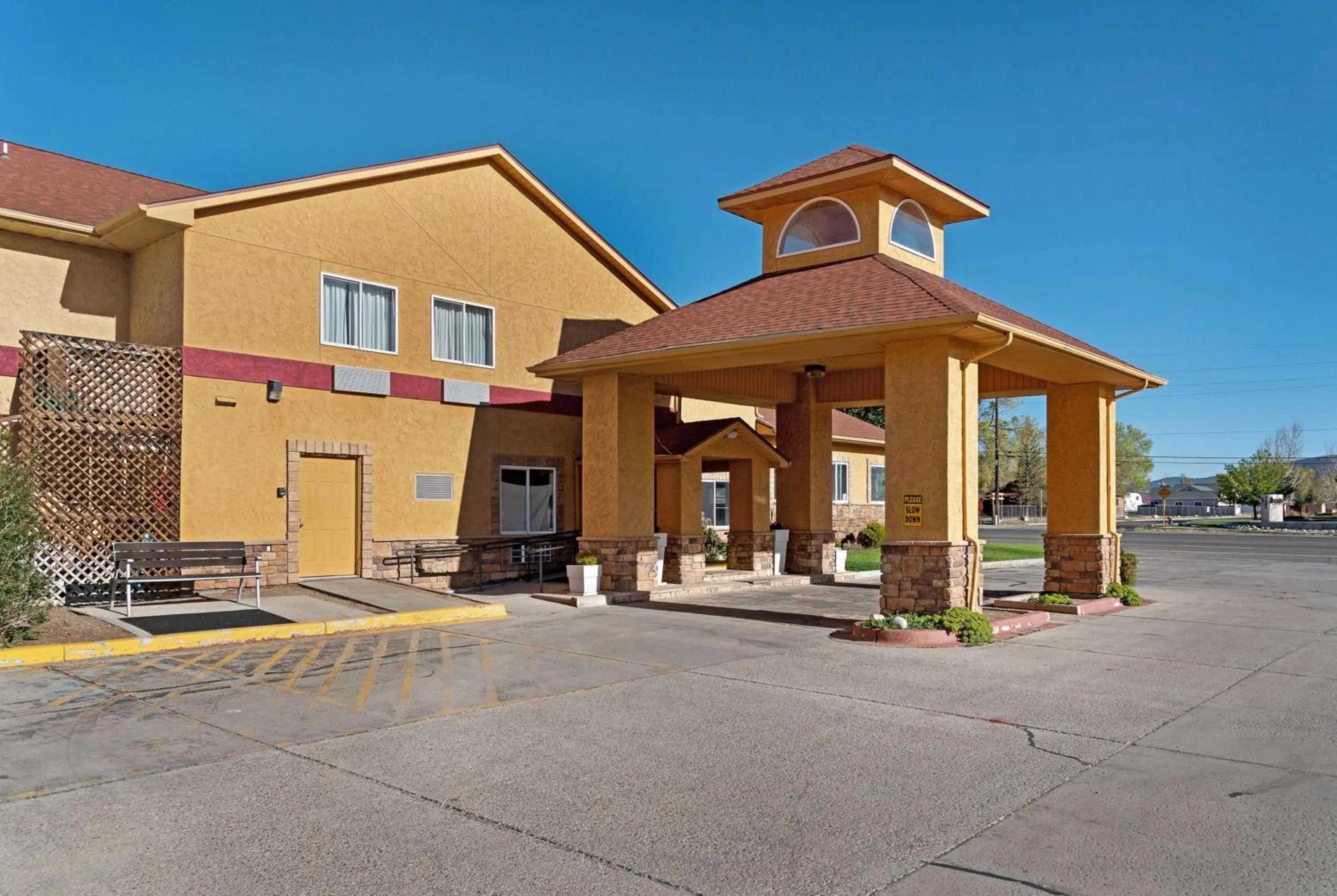 Property building in Baymont by Wyndham Salida