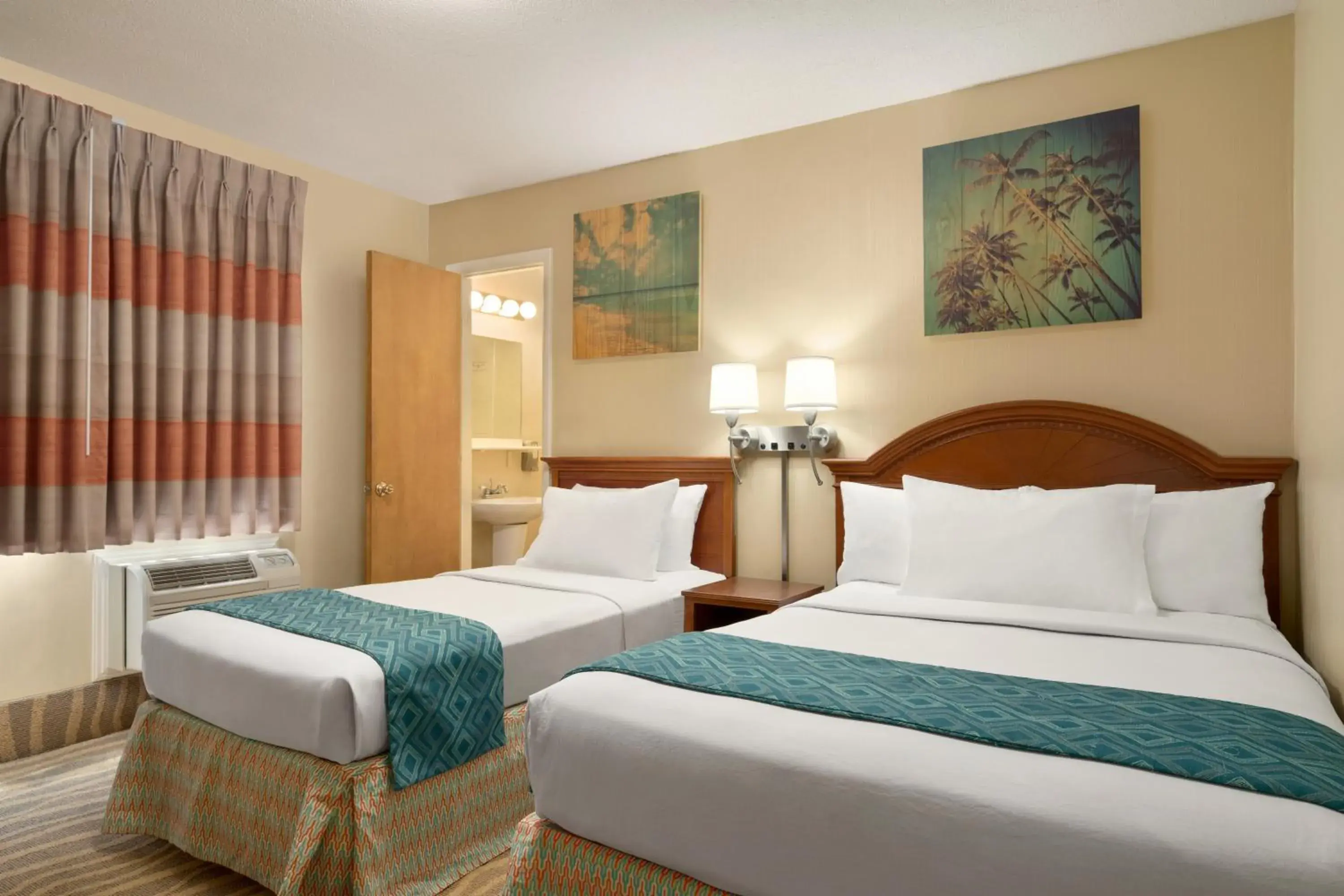 Standard Double Room in Plim Plaza Hotel Standard Double Room in Plim Plaza Hotel