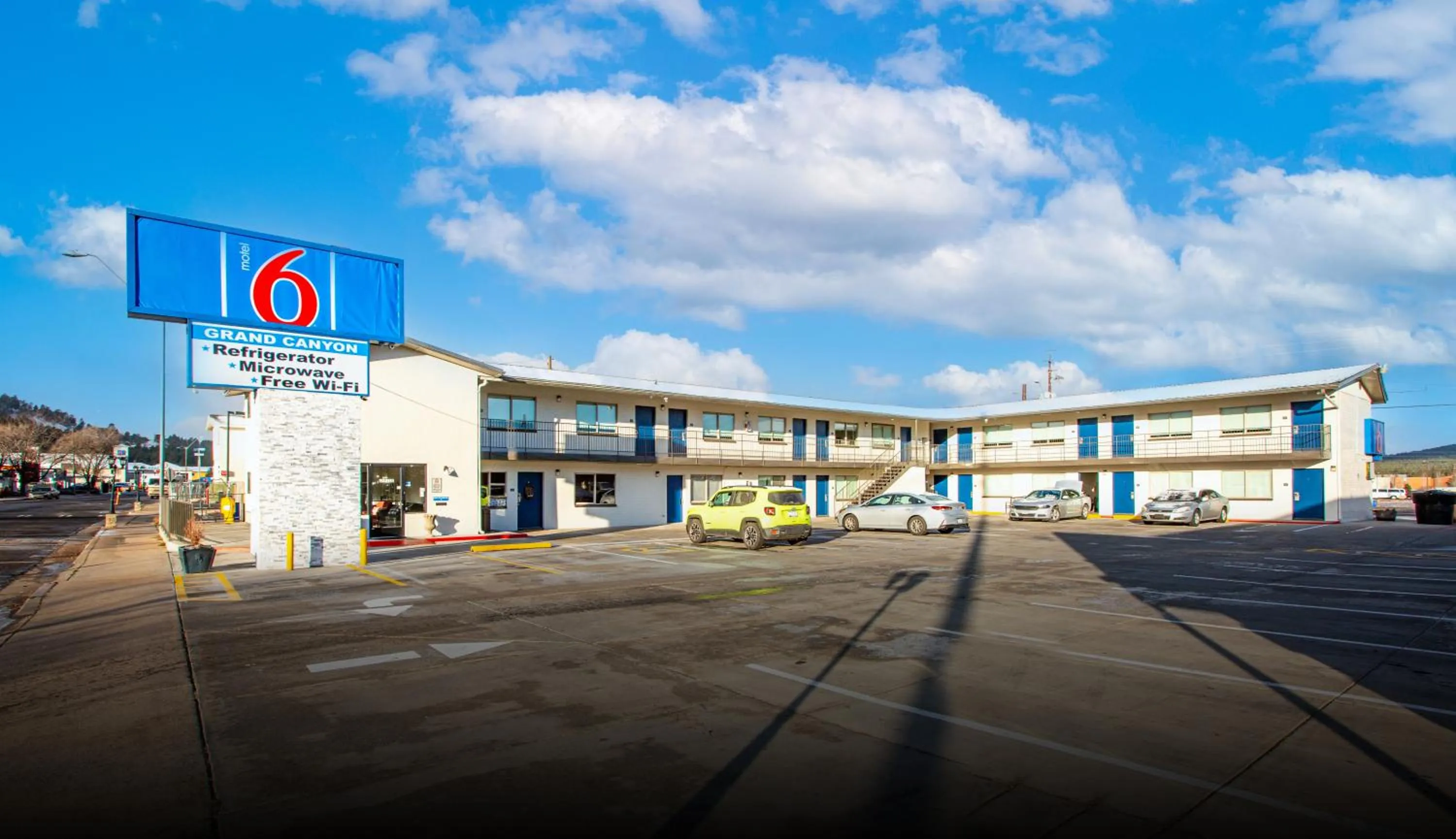 Property building in Motel 6 Williams AZ Downtown Grand Canyon