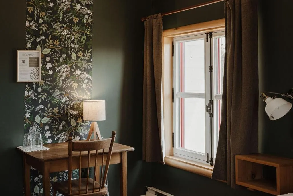 Seating area in Almatoit