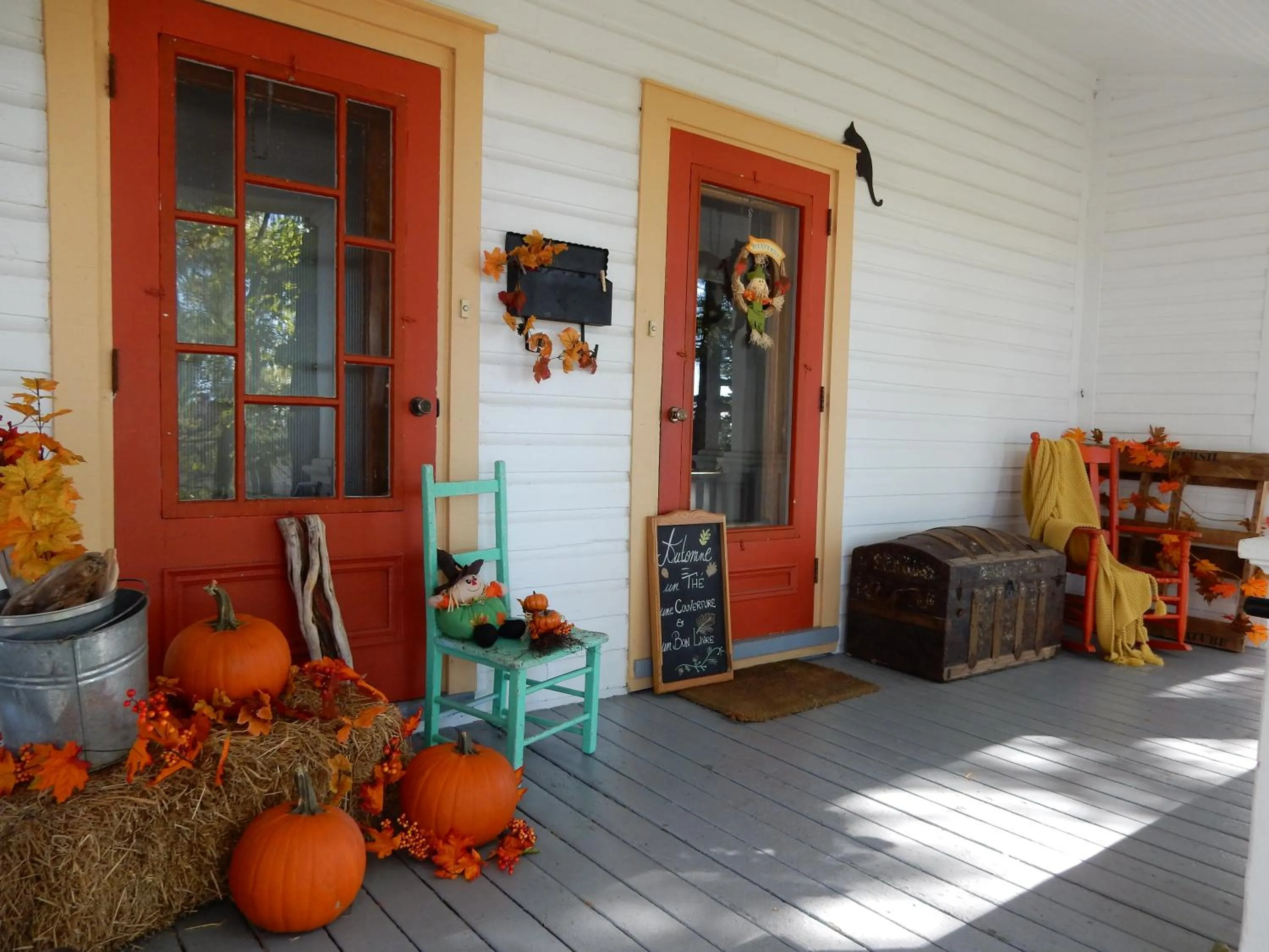Facade/entrance in Almatoit