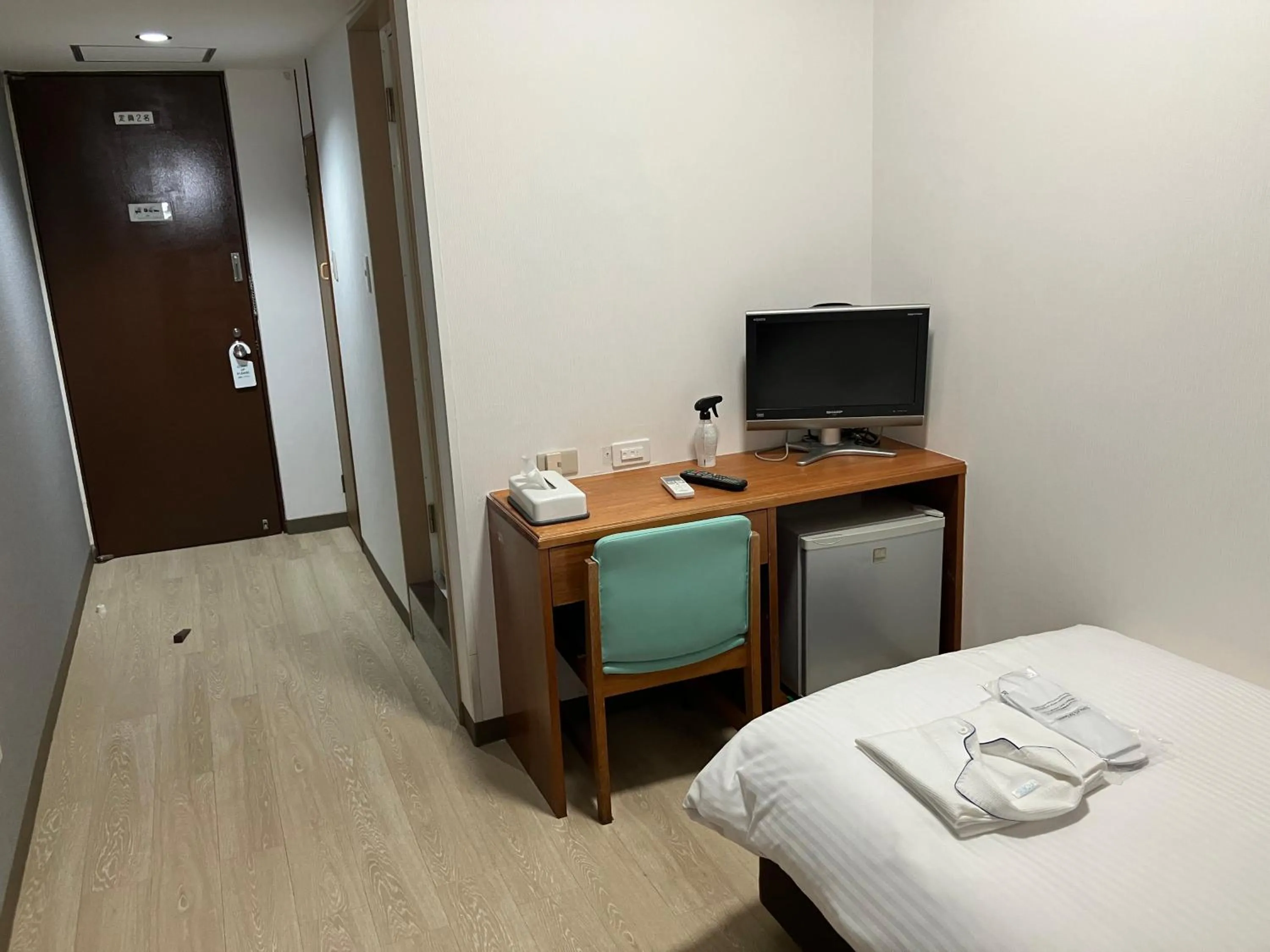 Bed in Enagic Okinawa Kokusai Plaza Hotel