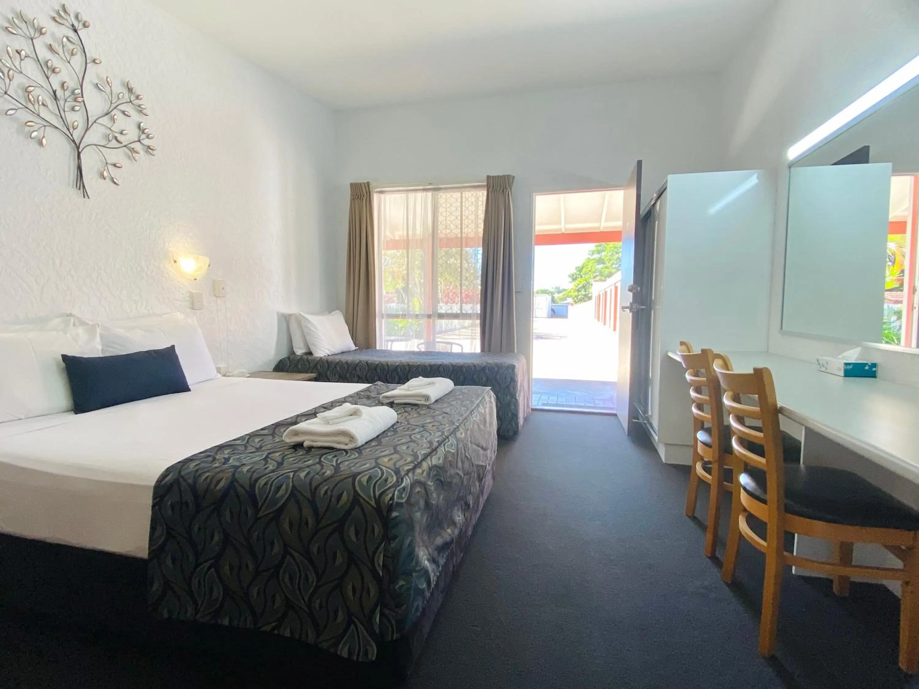 Bed in Bundaberg Spanish Motor Inn