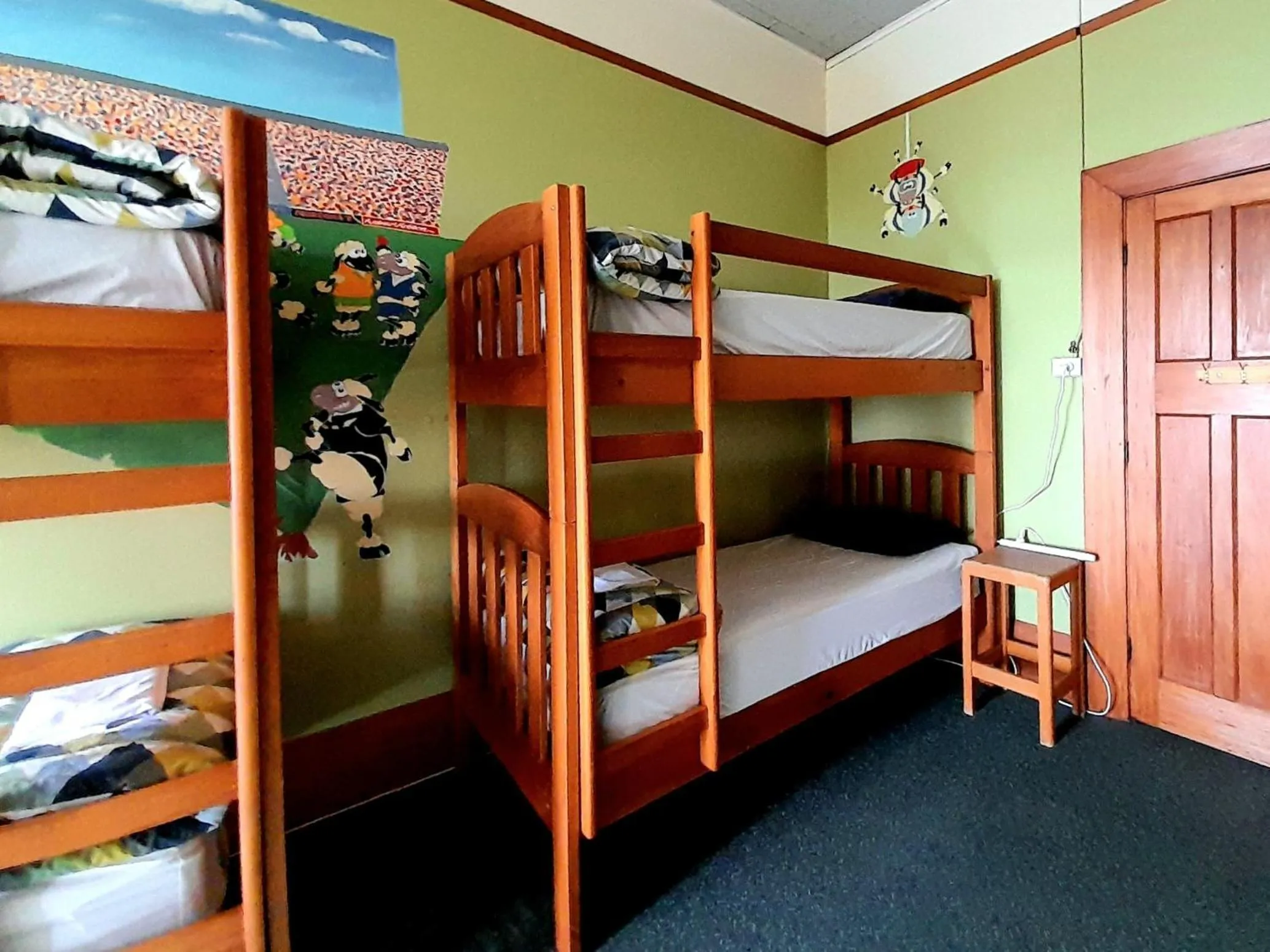 bunk bed, Bed in Noah's Ark Flashpacker