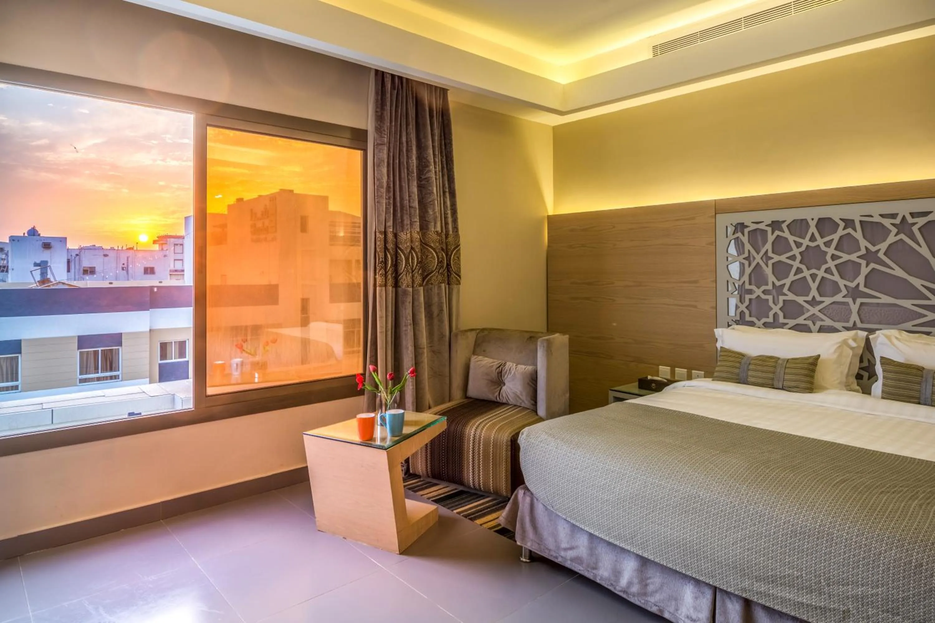 Photo of the whole room, Bed in Ewaa Express Hotel - Al Hamra