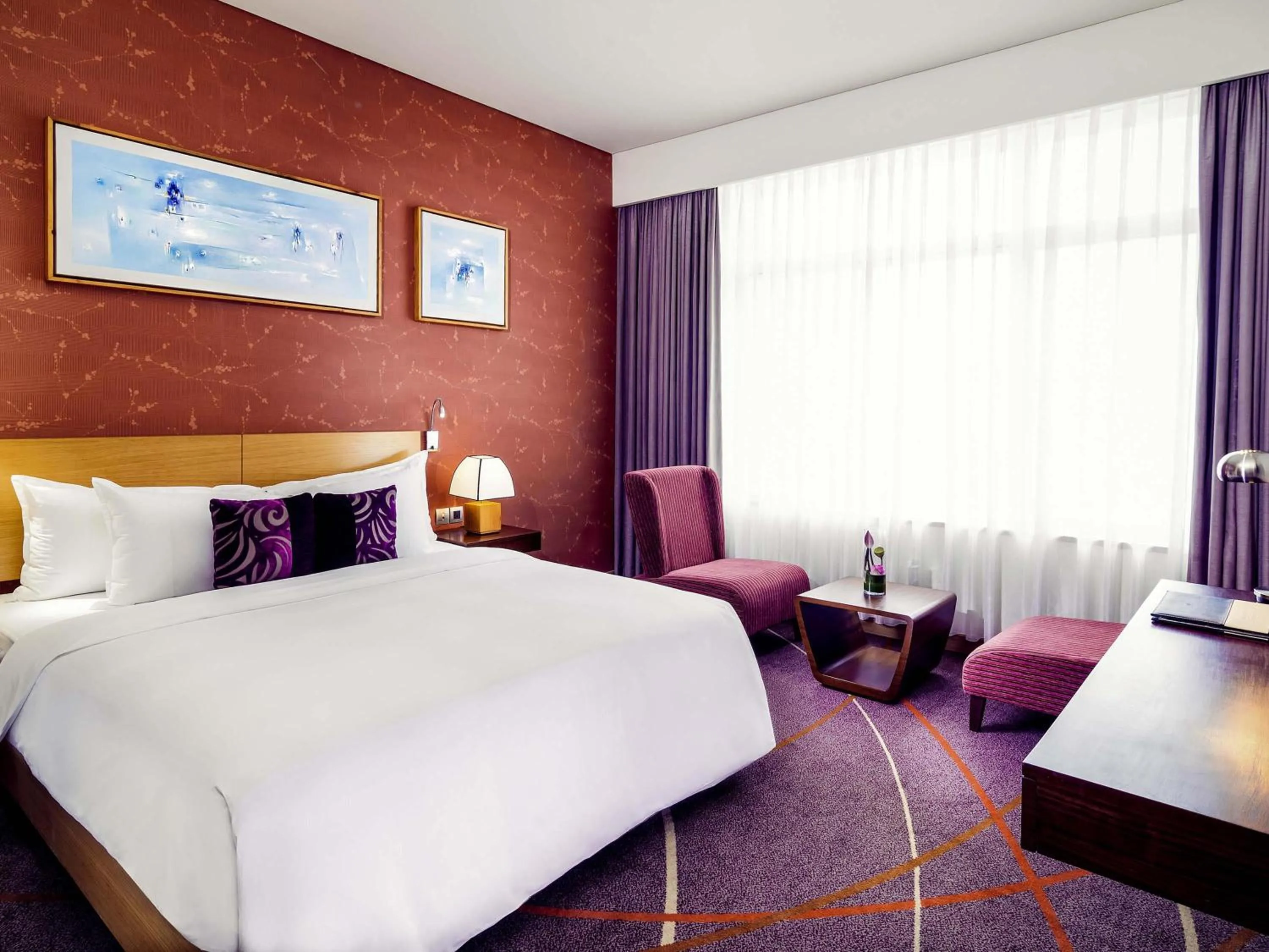 Bedroom, Bed in Grand Mercure Danang