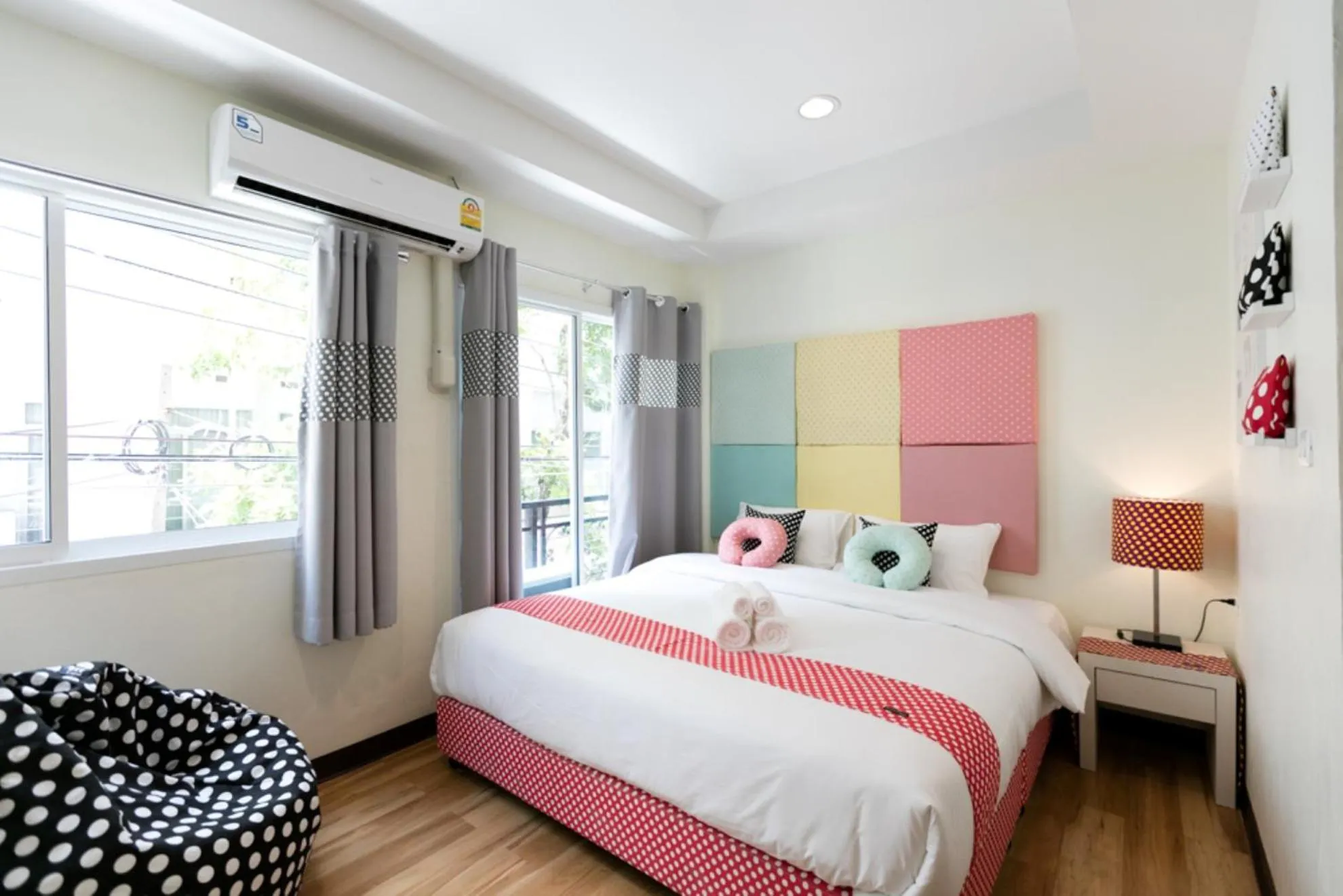 Bed in Bangkok River Loka Hotel