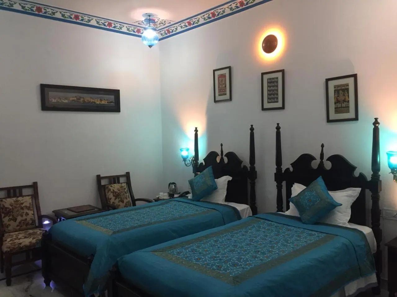 Photo of the whole room, Bed in Karohi Haveli - A Heritage Hotel