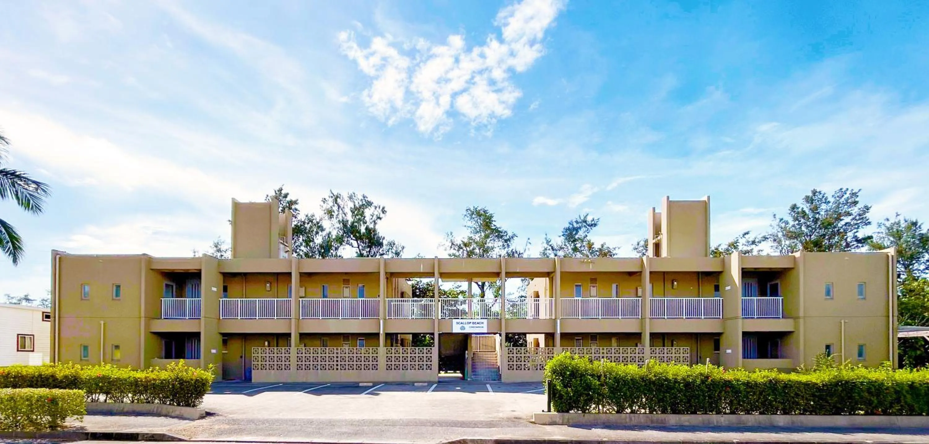 Scallop Beach Condominium