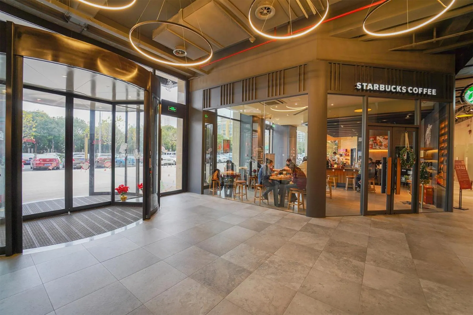 Restaurant/places to eat in Lujiazui More Residence