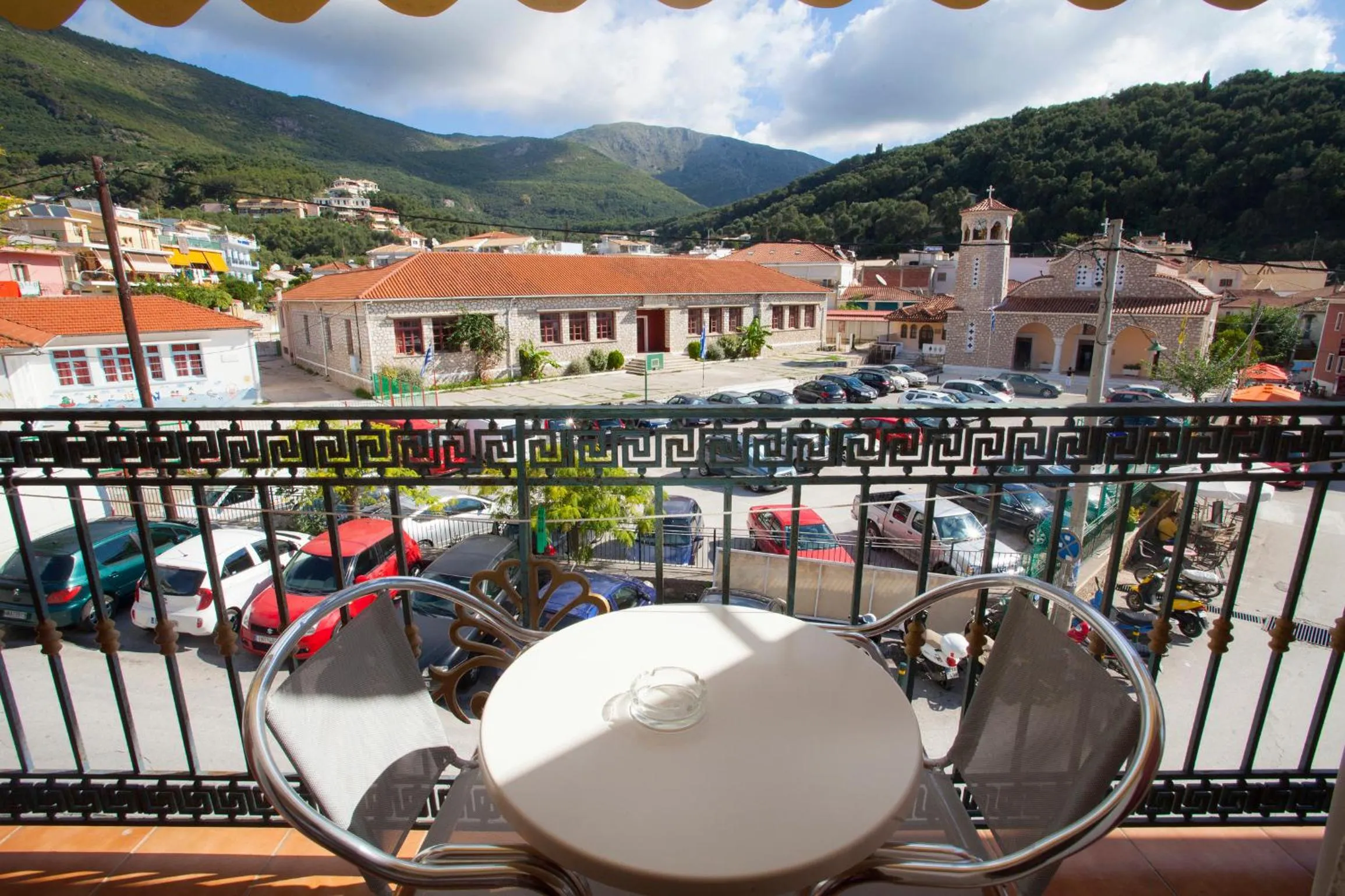 Lounge or bar in Paradise Hotel