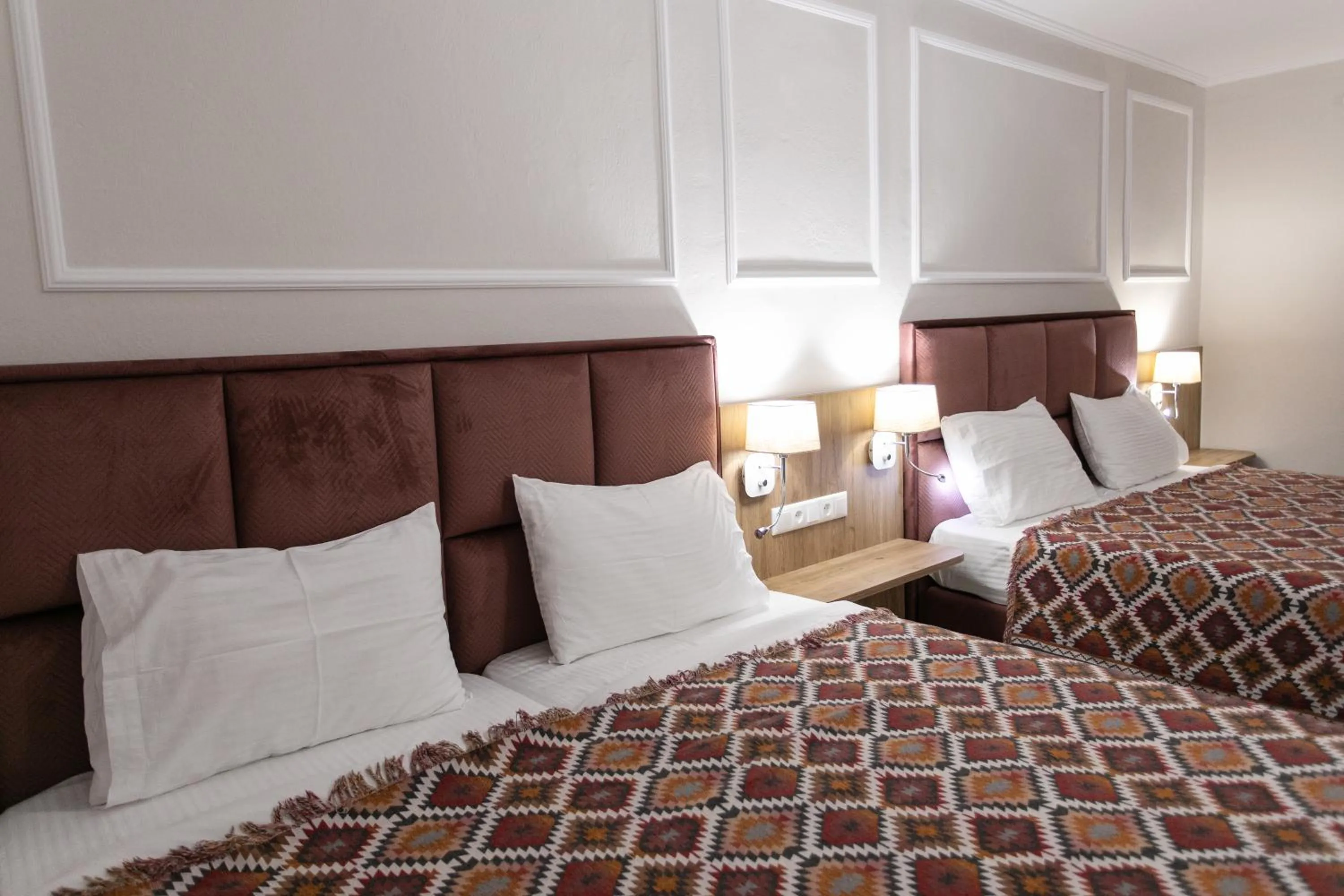 Photo of the whole room, Bed in Paradise Hotel