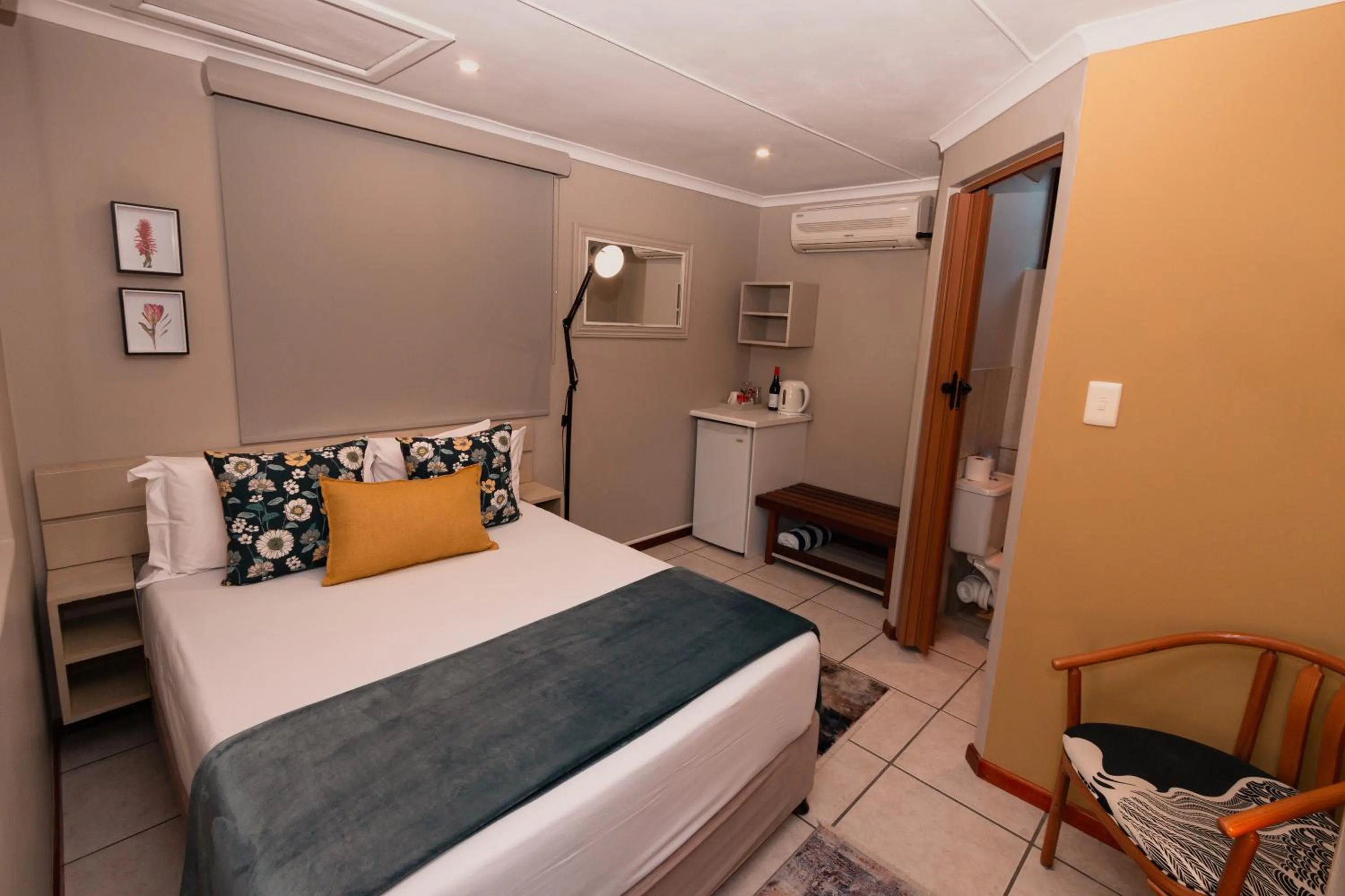 Bedroom, Bed in 88 Baron van Reede Guesthouse