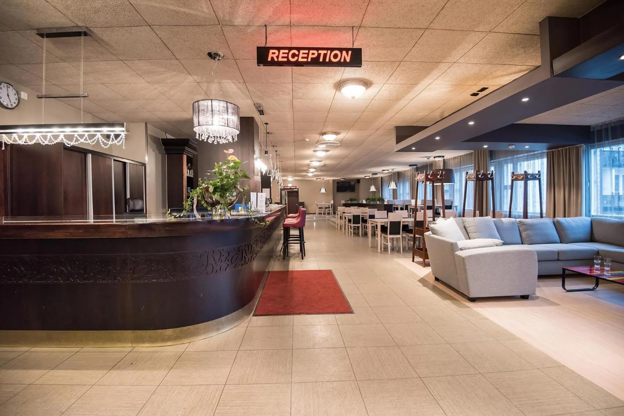 Lobby or reception in Hotelli Seurahovi