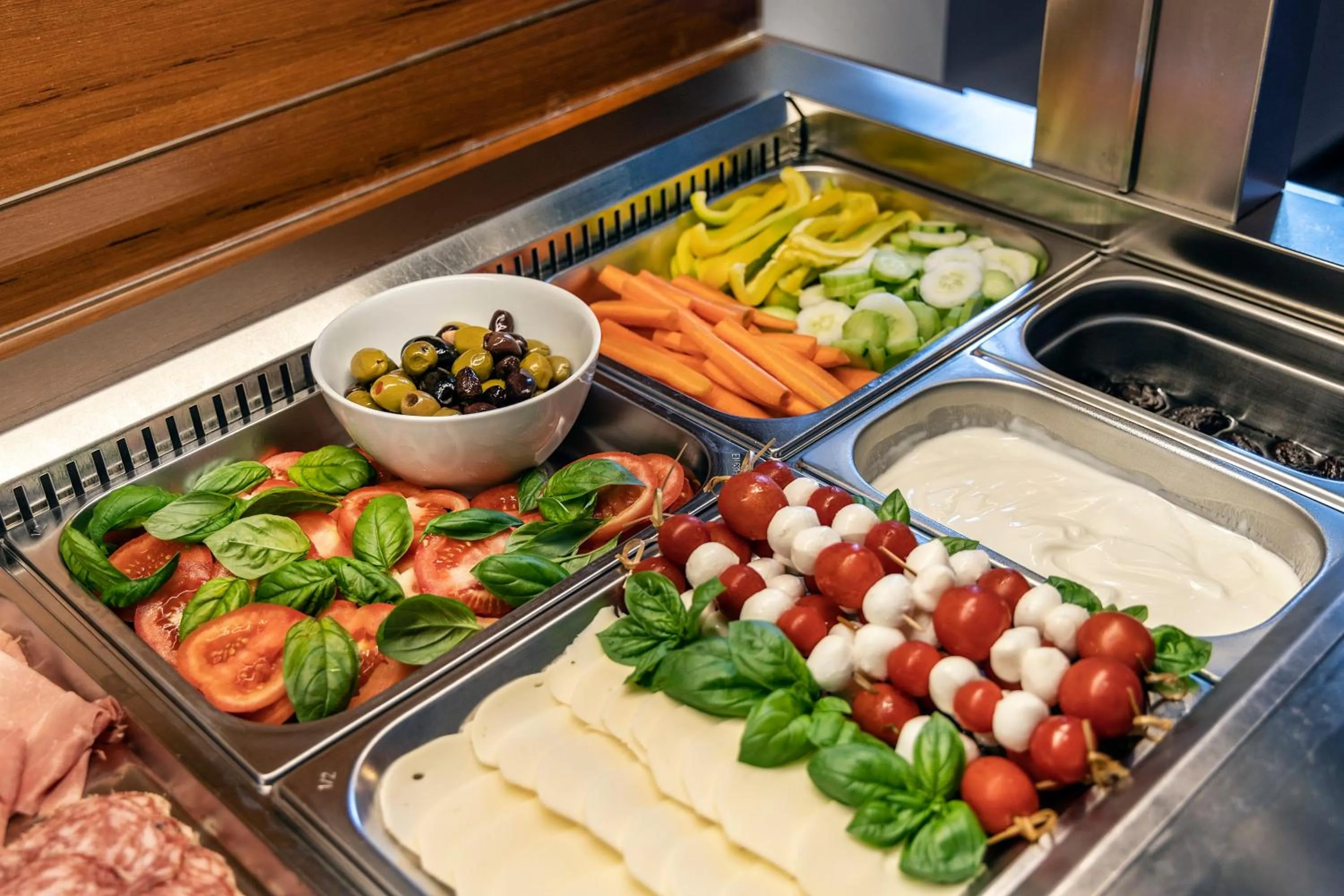 Food and drinks in Hotel Meridiana