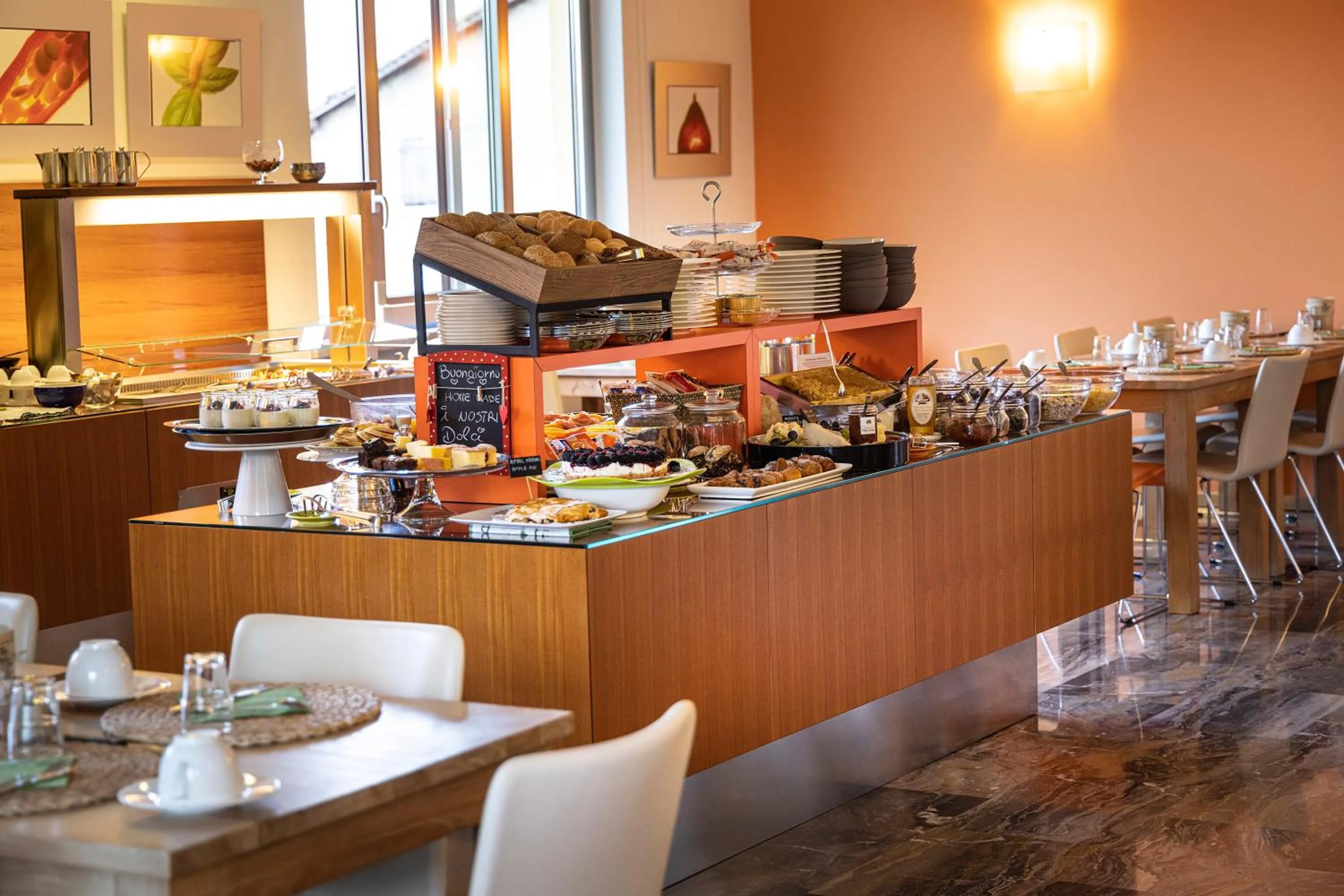 Food in Hotel Meridiana