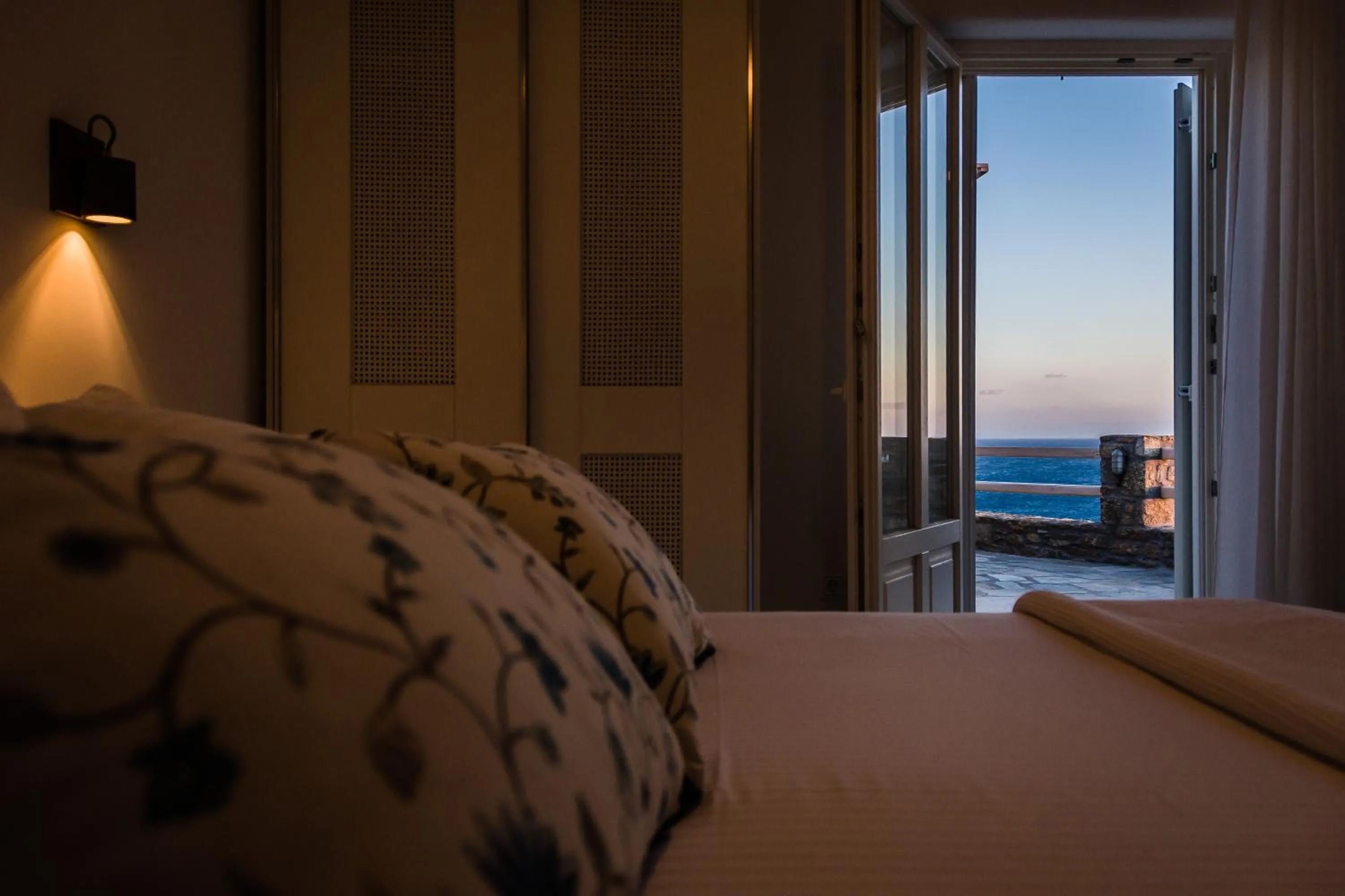 Bedroom, Bed in Eden View Suites & Villas