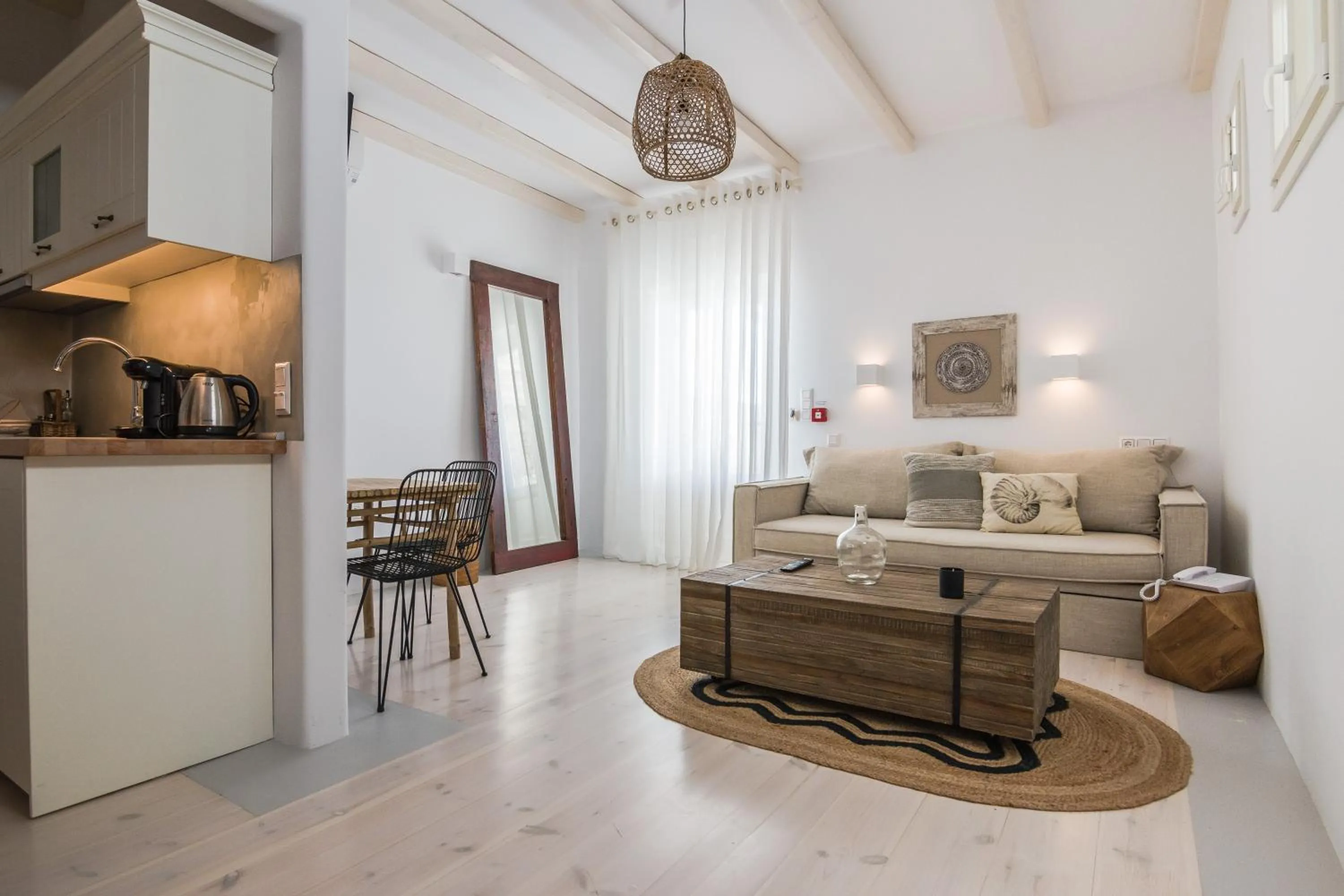 Kitchen or kitchenette in Eden View Suites & Villas