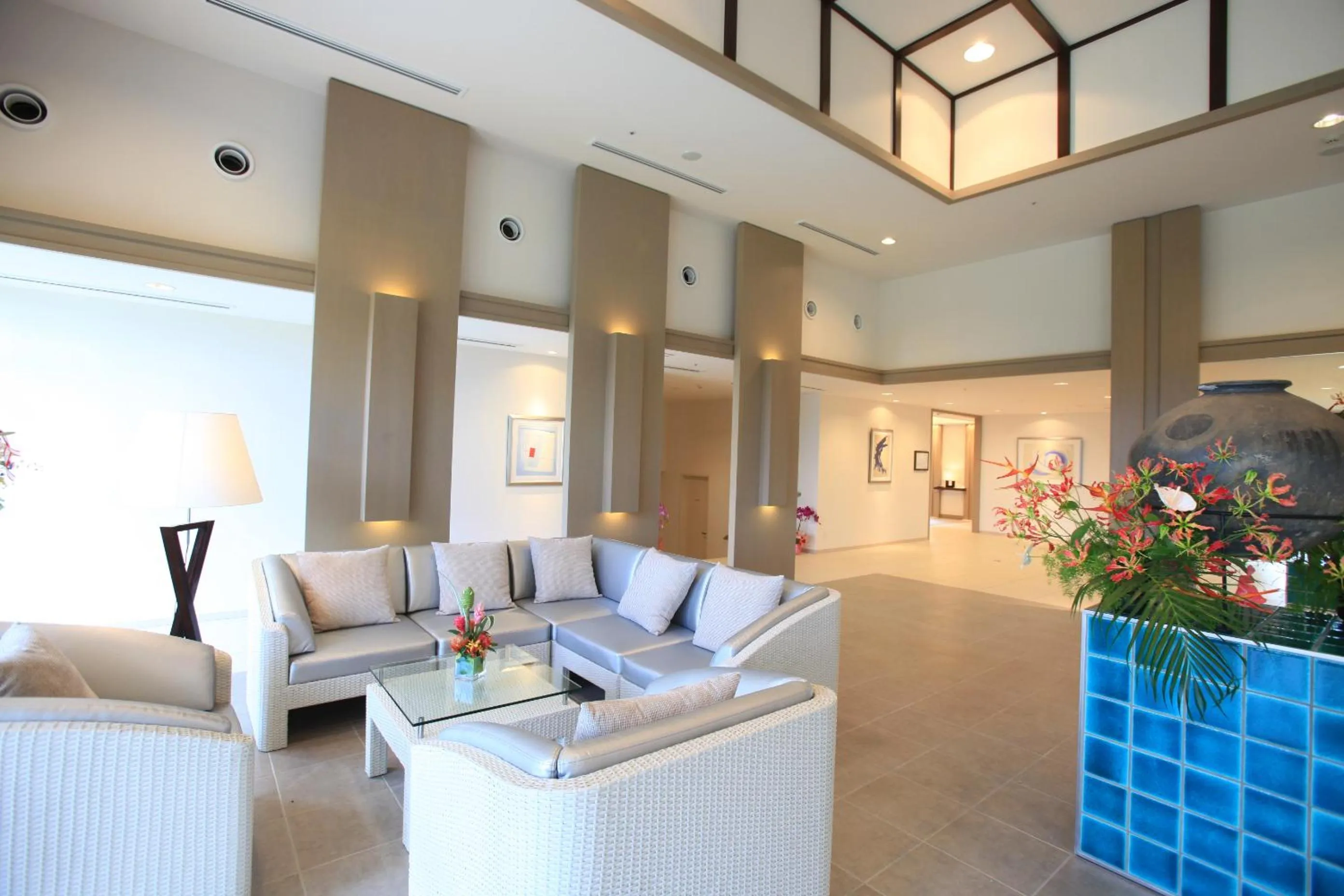 Day in Hotel Breezebay Marina