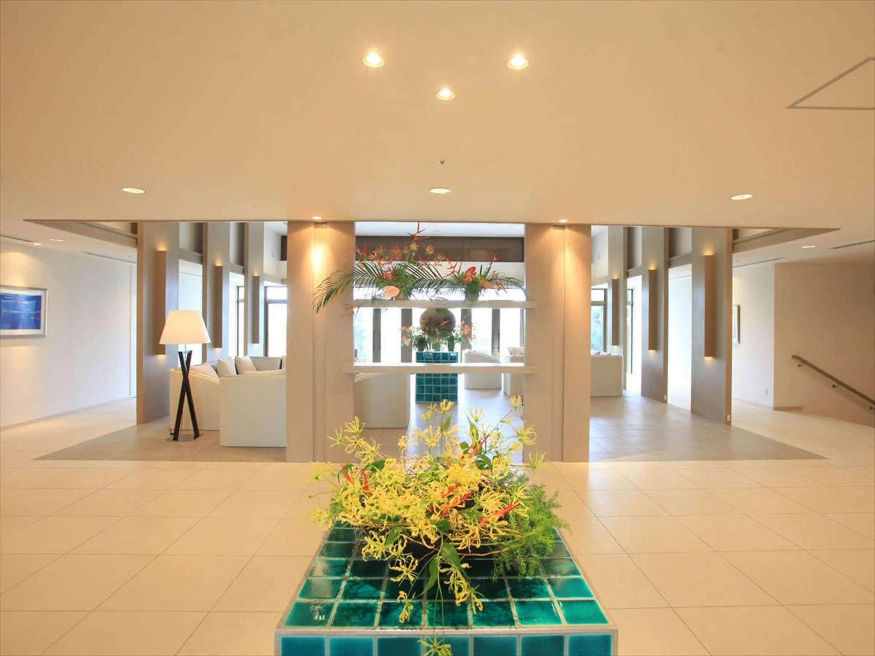 Lobby or reception in Hotel Breezebay Marina