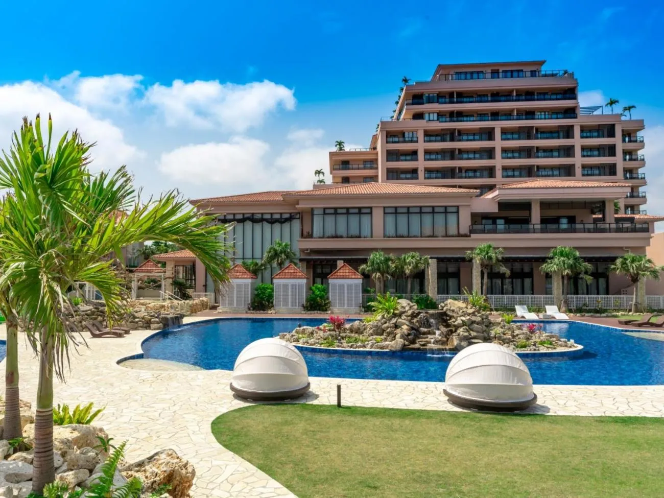 Swimming pool in Shigira Bayside Suite Allamanda