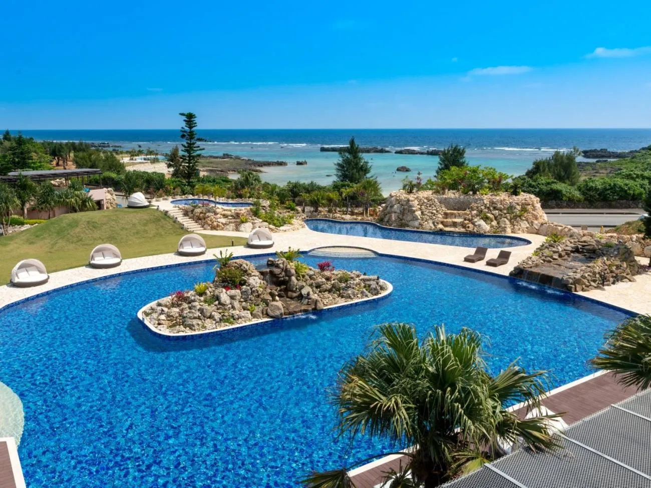 Swimming pool in Shigira Bayside Suite Allamanda