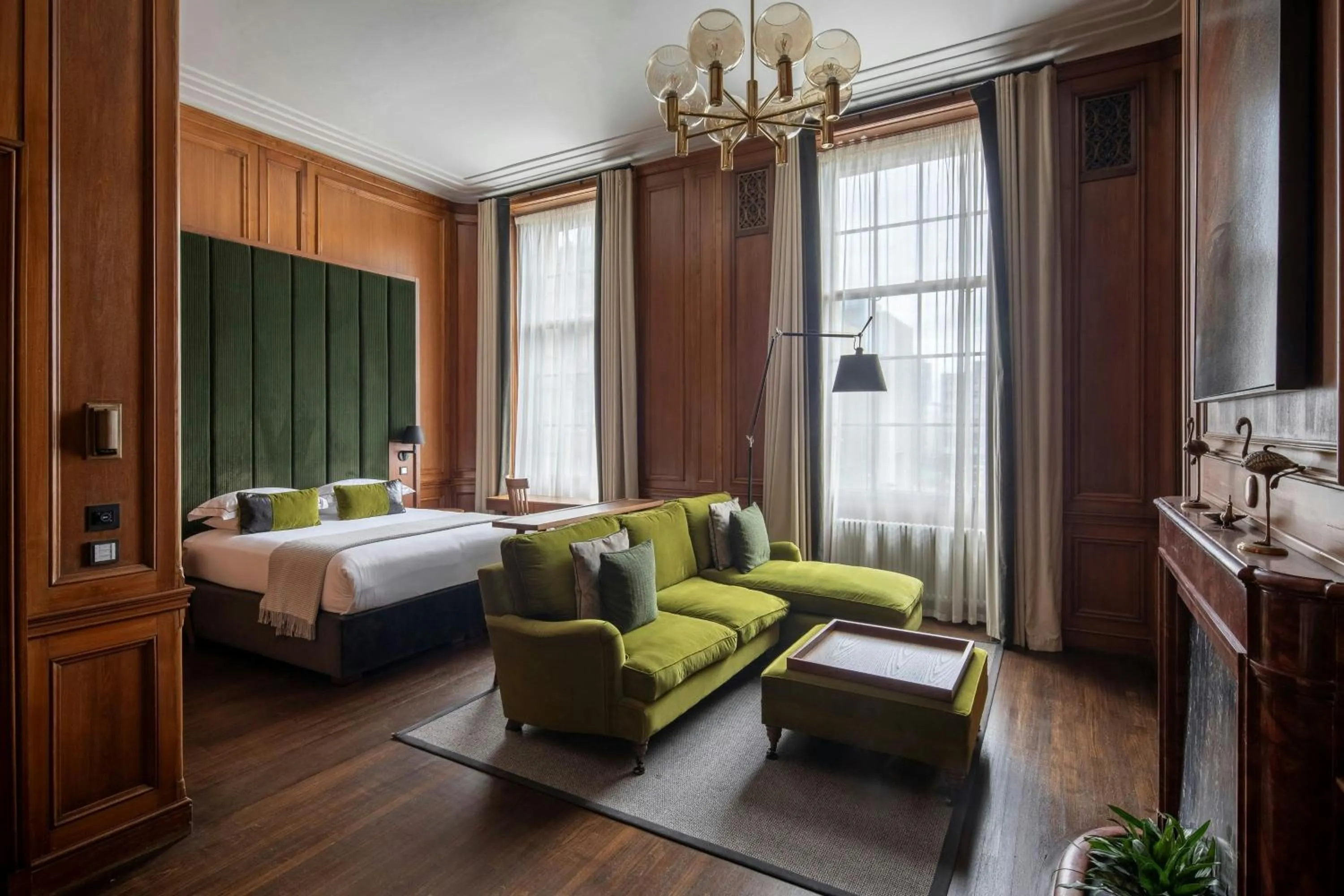 Bedroom, Bed in The Edinburgh Grand, a Luxury Collection Hotel, Edinburgh