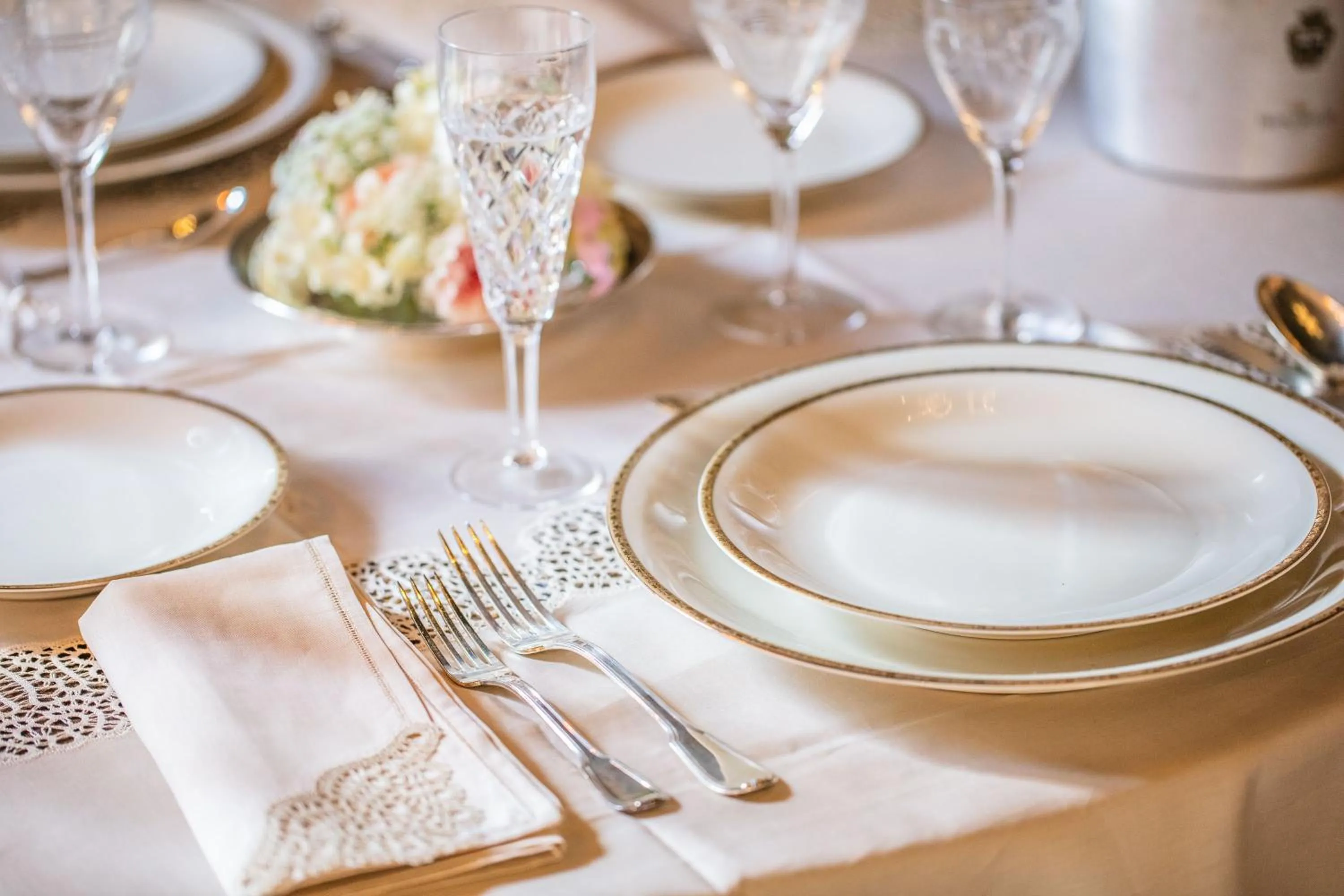 Restaurant/places to eat in B&B dei Papi Boutique Hotel