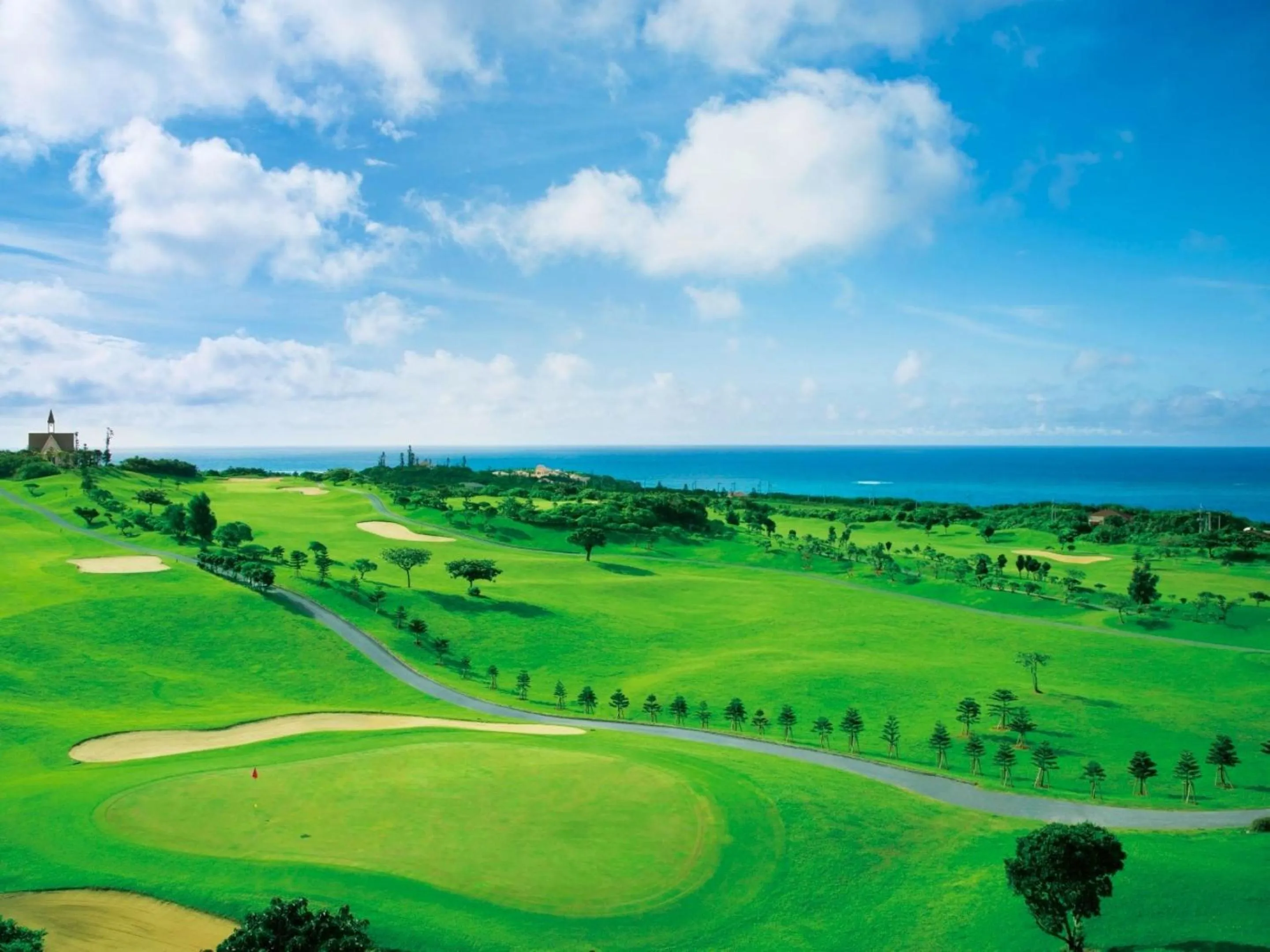 Golfcourse in Wellness Villa Brisa