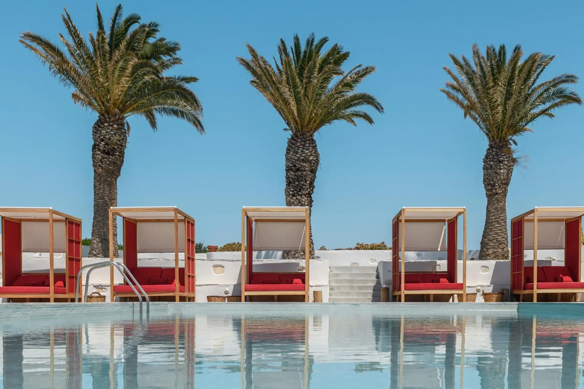 Property building in Kallisti Paros