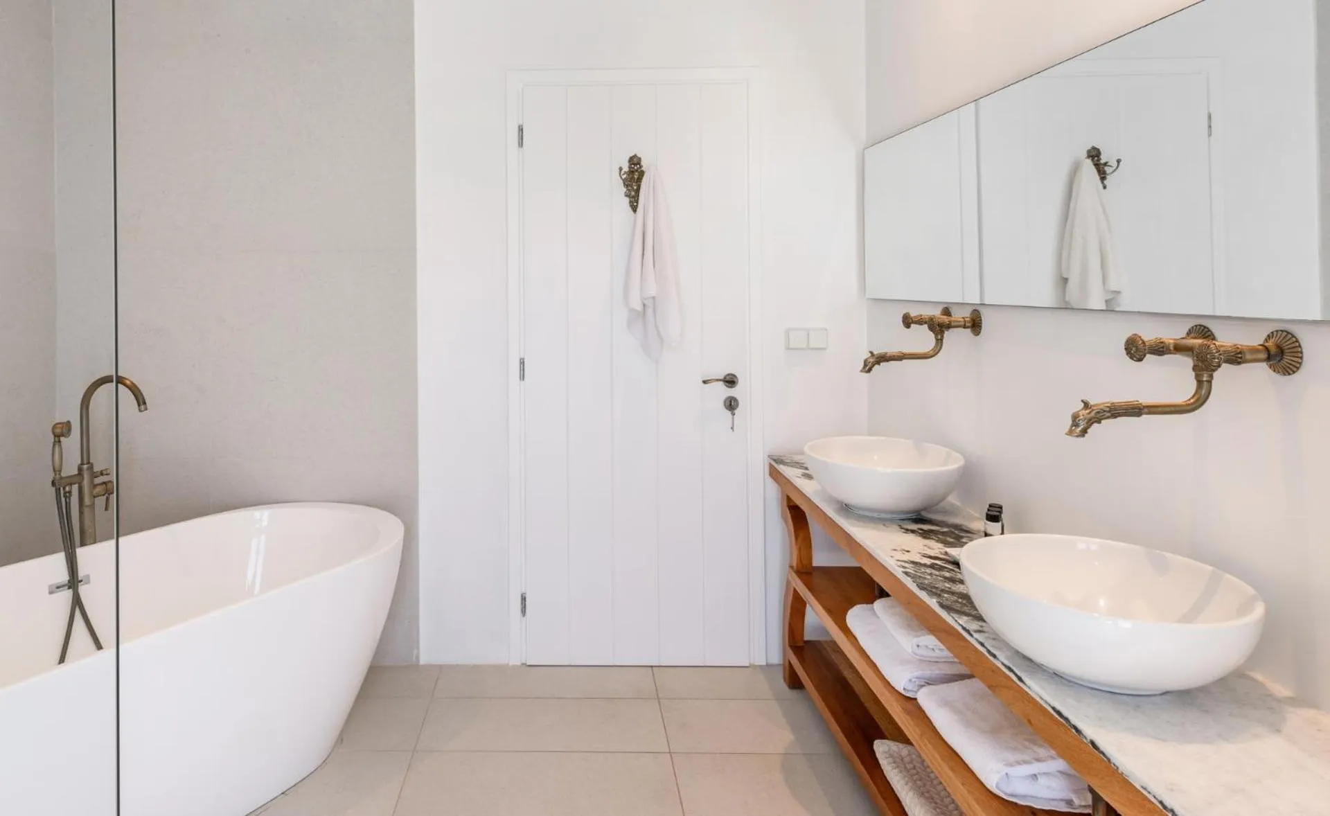 Bathroom in Kallisti Paros