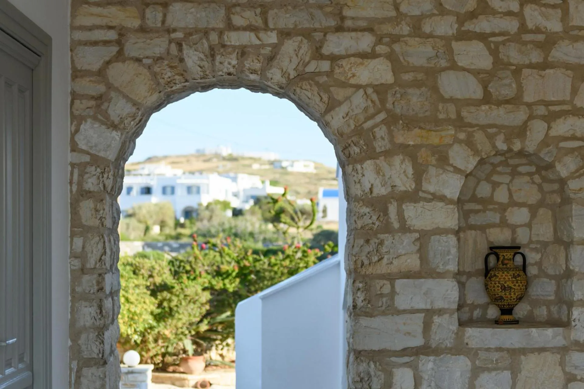 Property building in Kallisti Paros