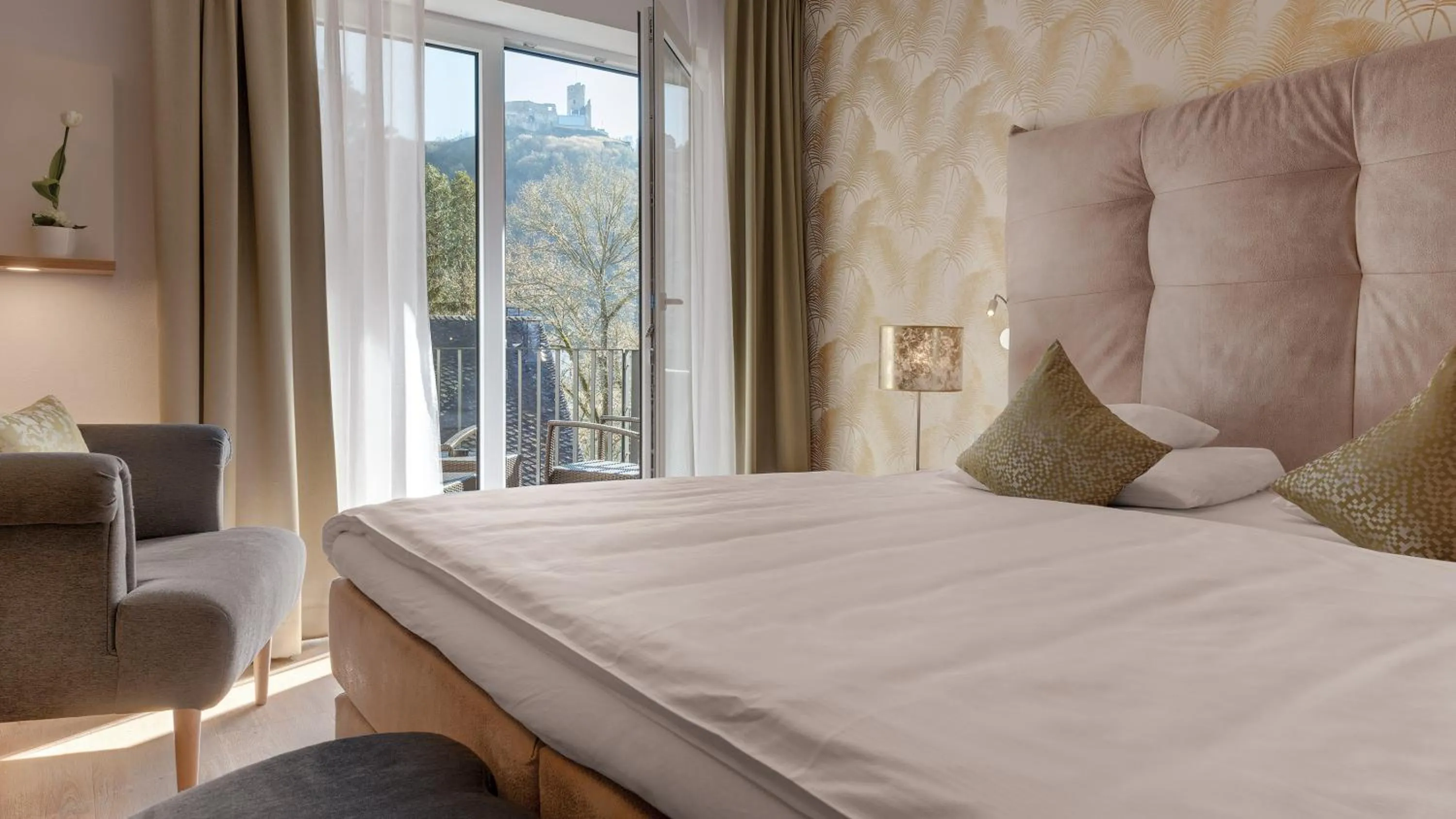 Bed in Hotel Moselauen