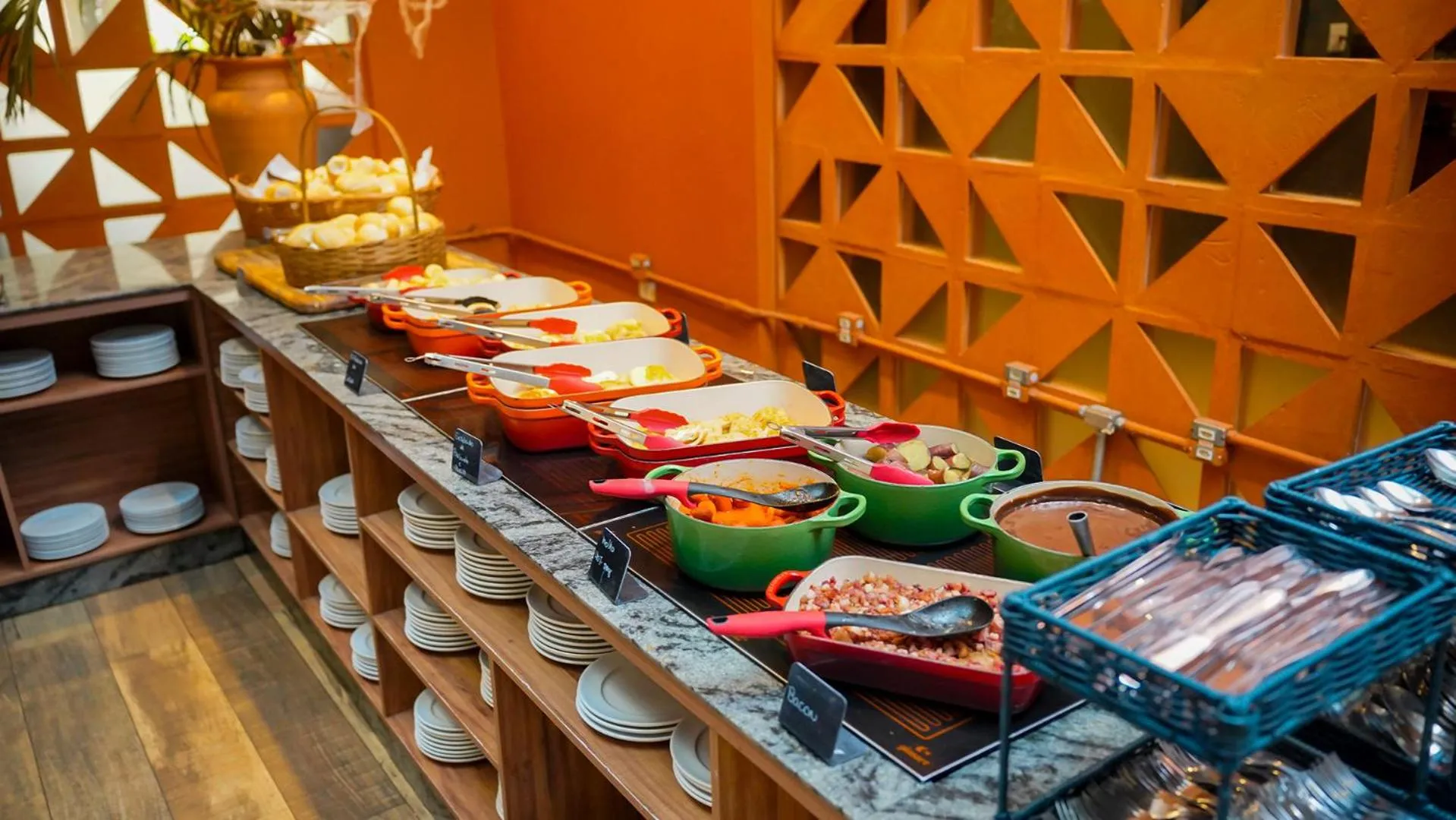 Food in Hot Beach Resort