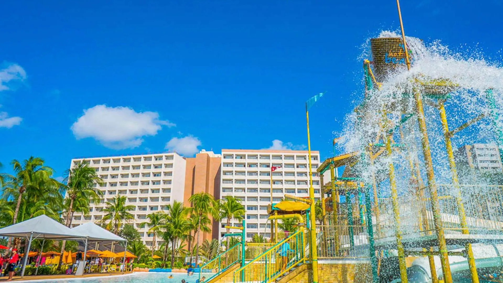 Day in Hot Beach Resort