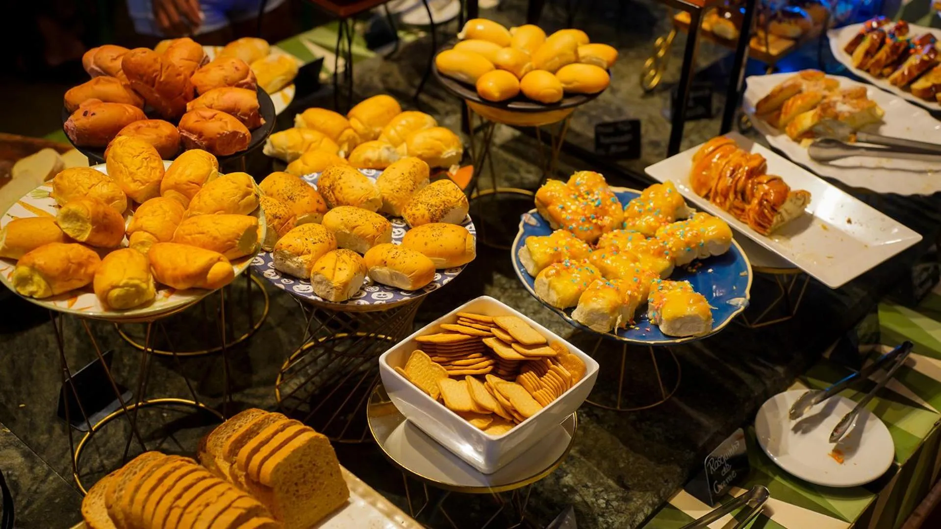 Food in Hot Beach Resort