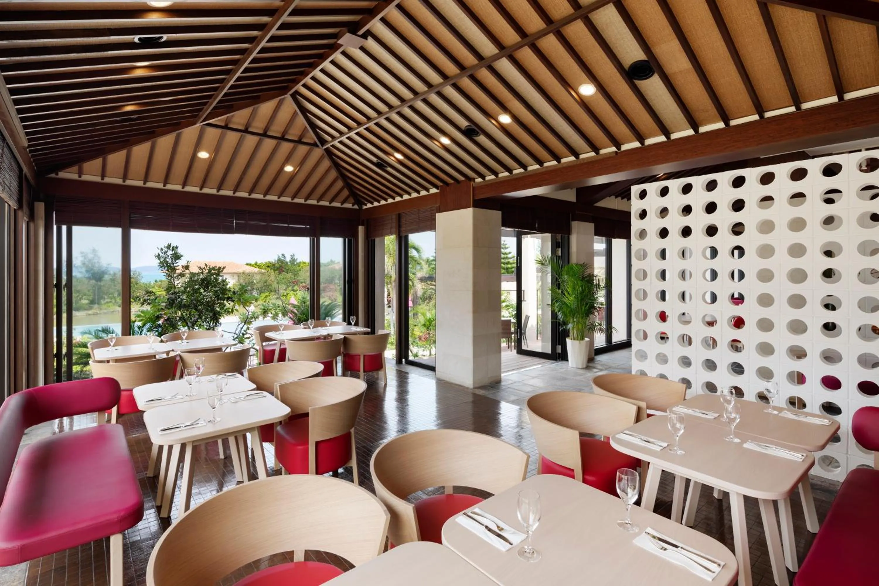 Food and drinks in RISONARE Kohamajima