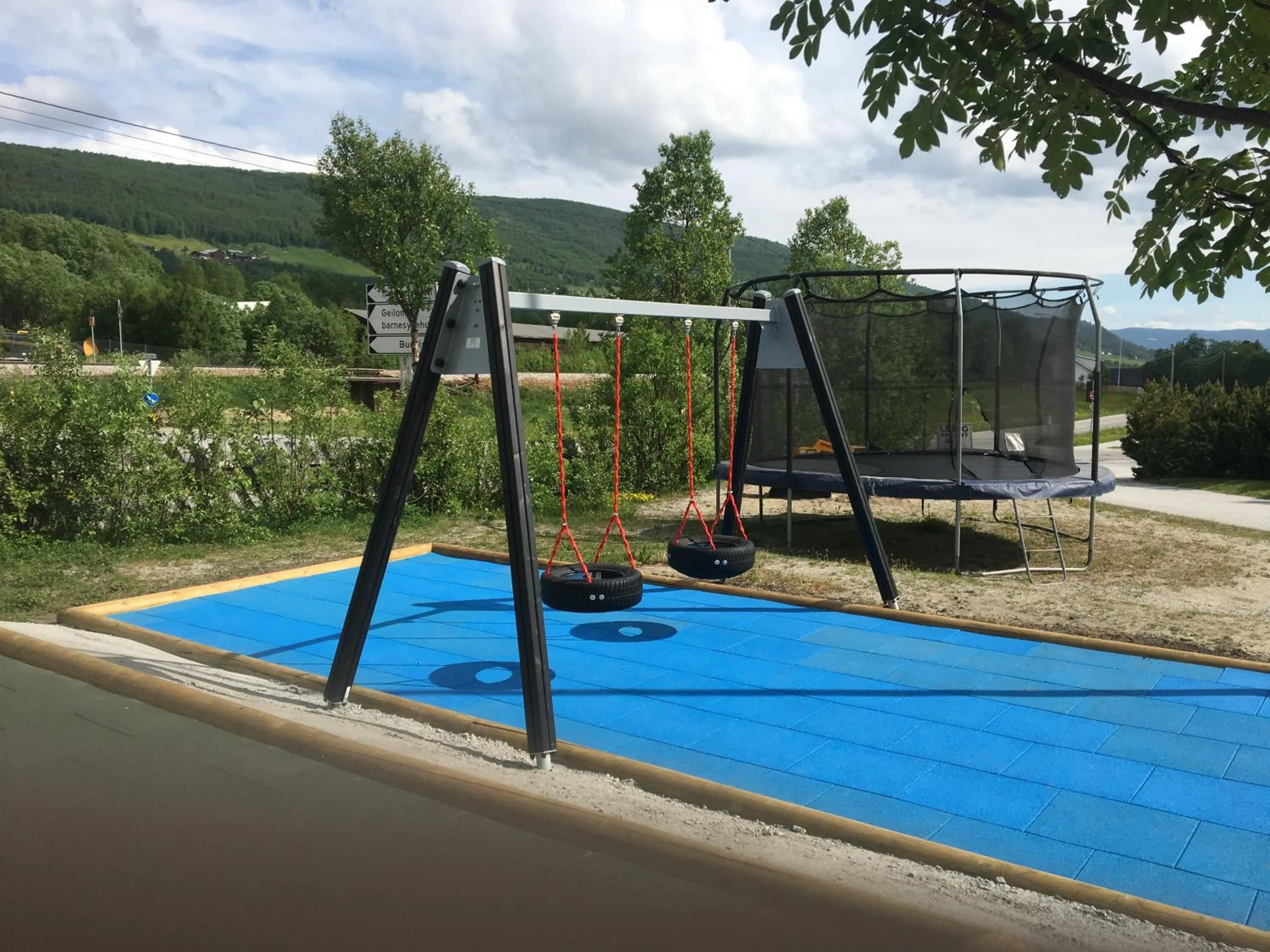 Day in Øen Turistsenter Cottages