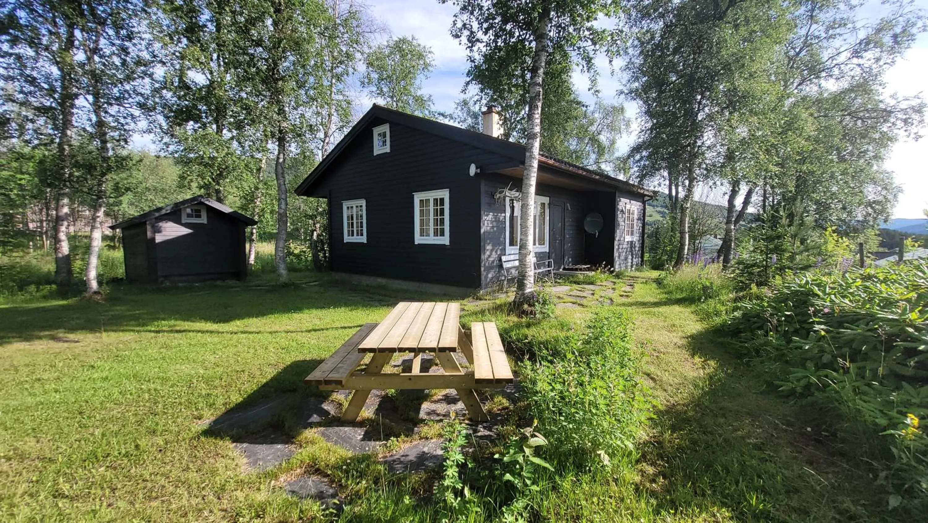 Summer in Øen Turistsenter Cottages