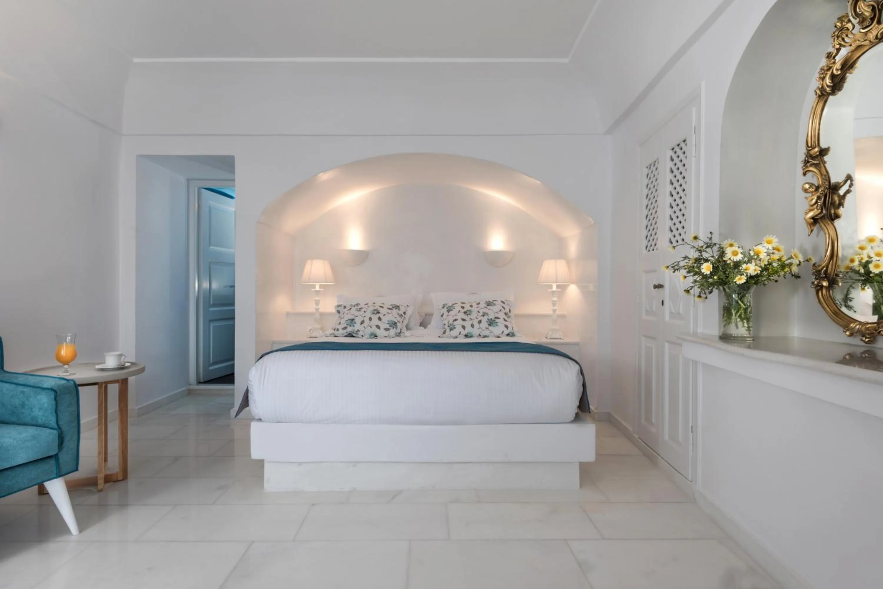 Bedroom, Bed in Anteliz Suites