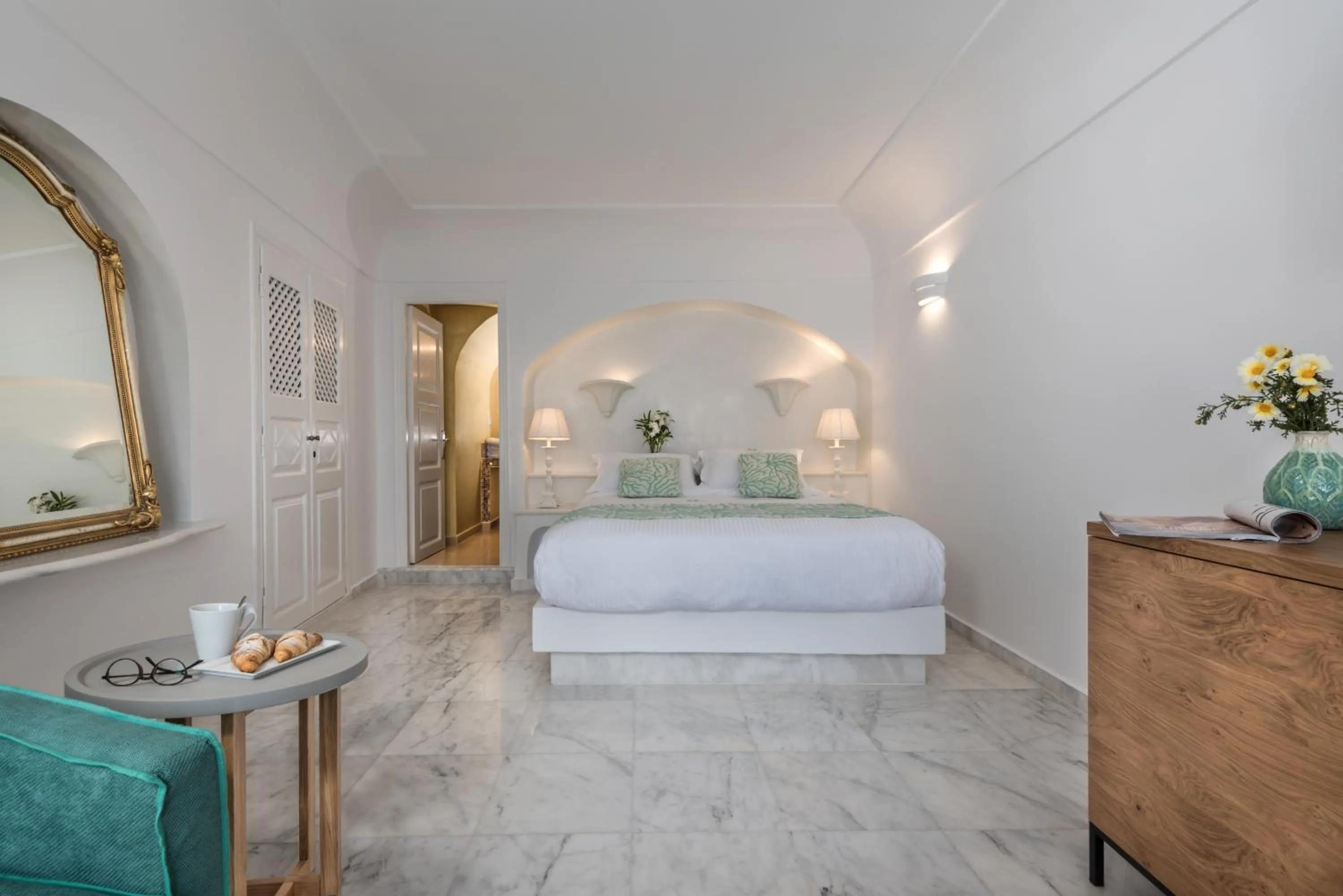 Bedroom, Bed in Anteliz Suites