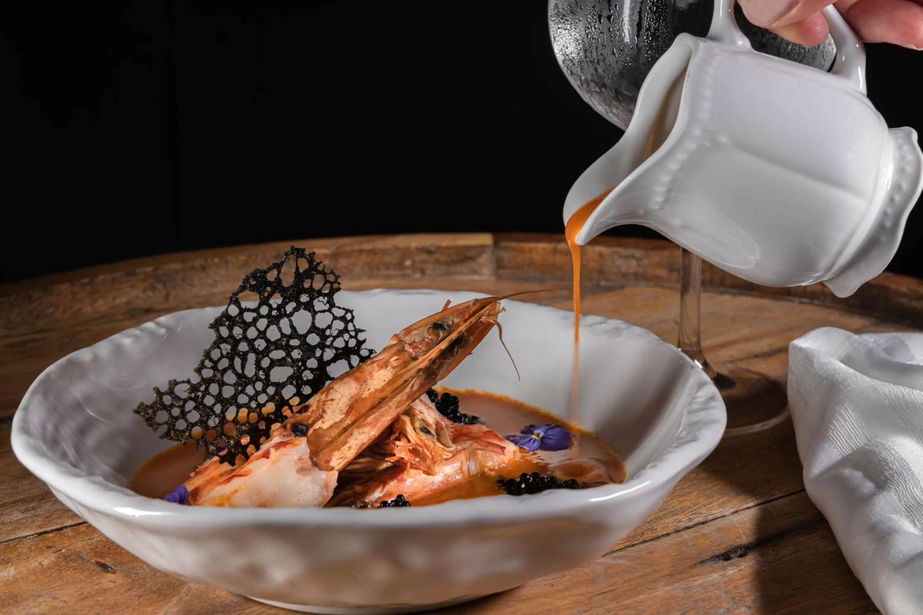 Restaurant/places to eat in Anteliz Suites