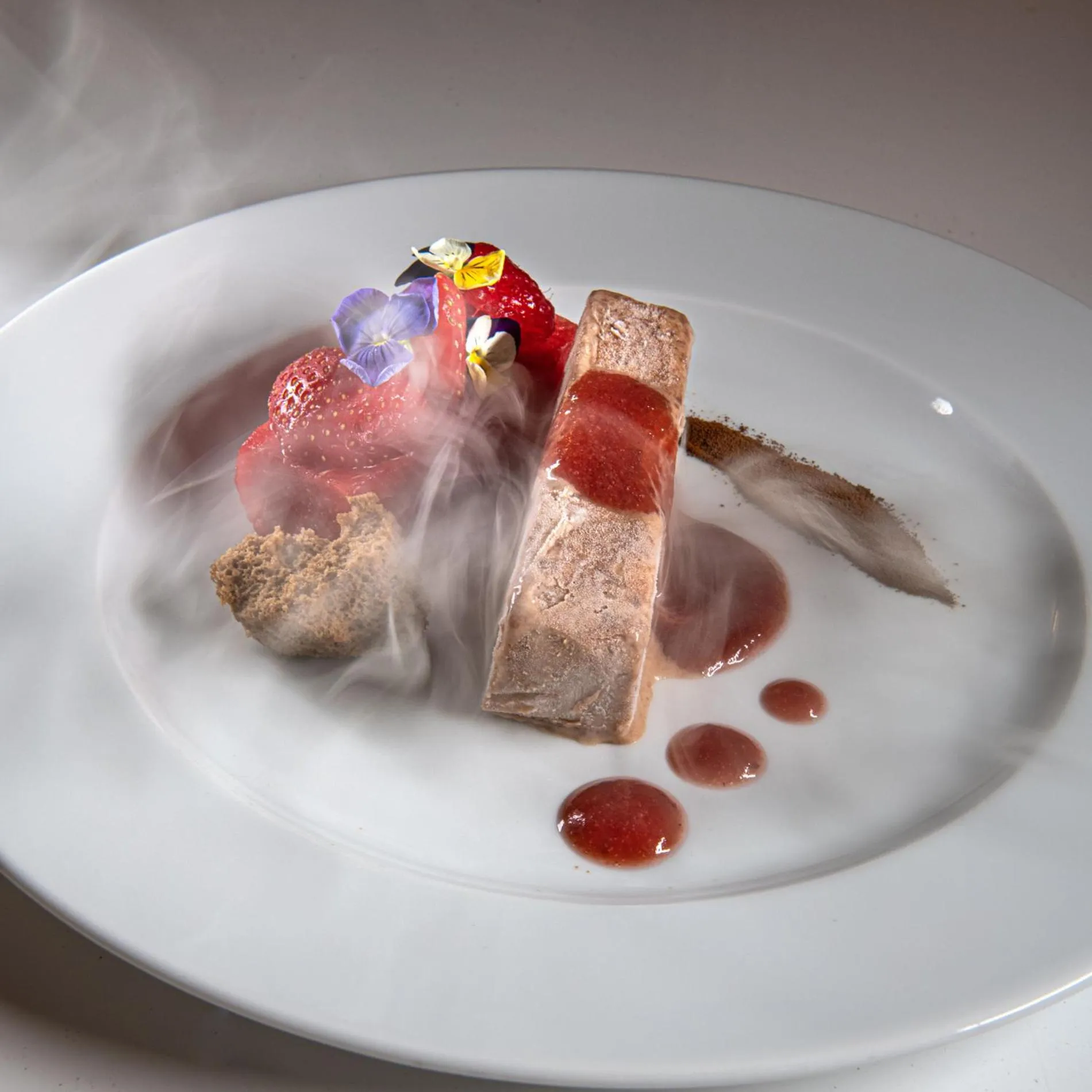 Restaurant/places to eat in Anteliz Suites