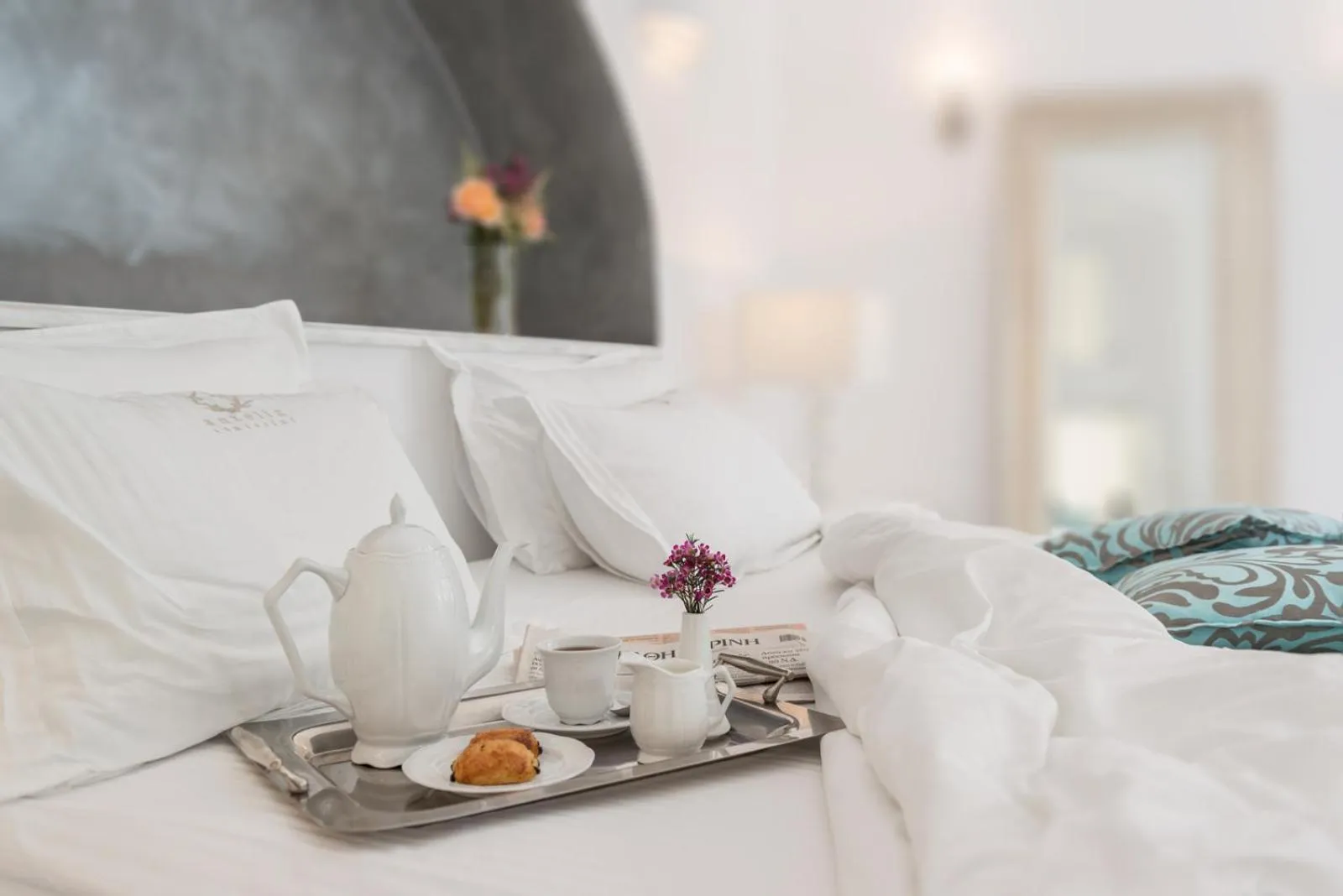 Coffee/tea facilities, Bed in Anteliz Suites