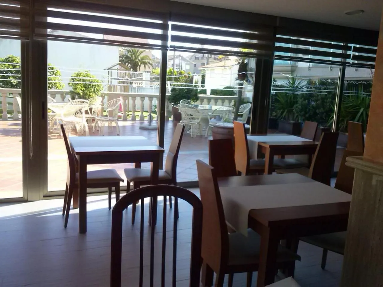 Restaurant/places to eat in Hotel Piñeiro 2 Estrellas Superior